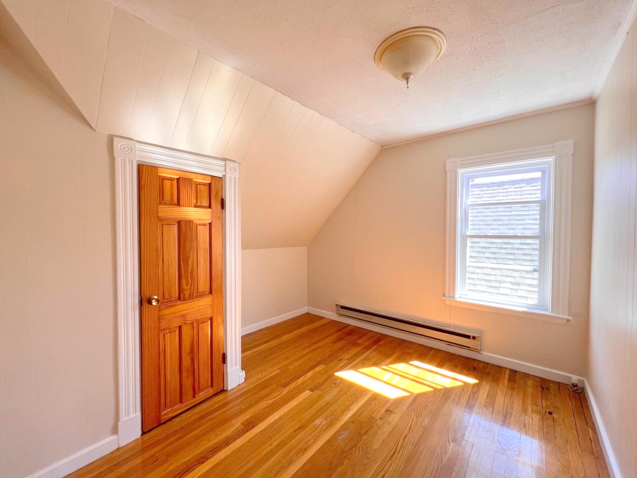 578 Main St, Tufts University