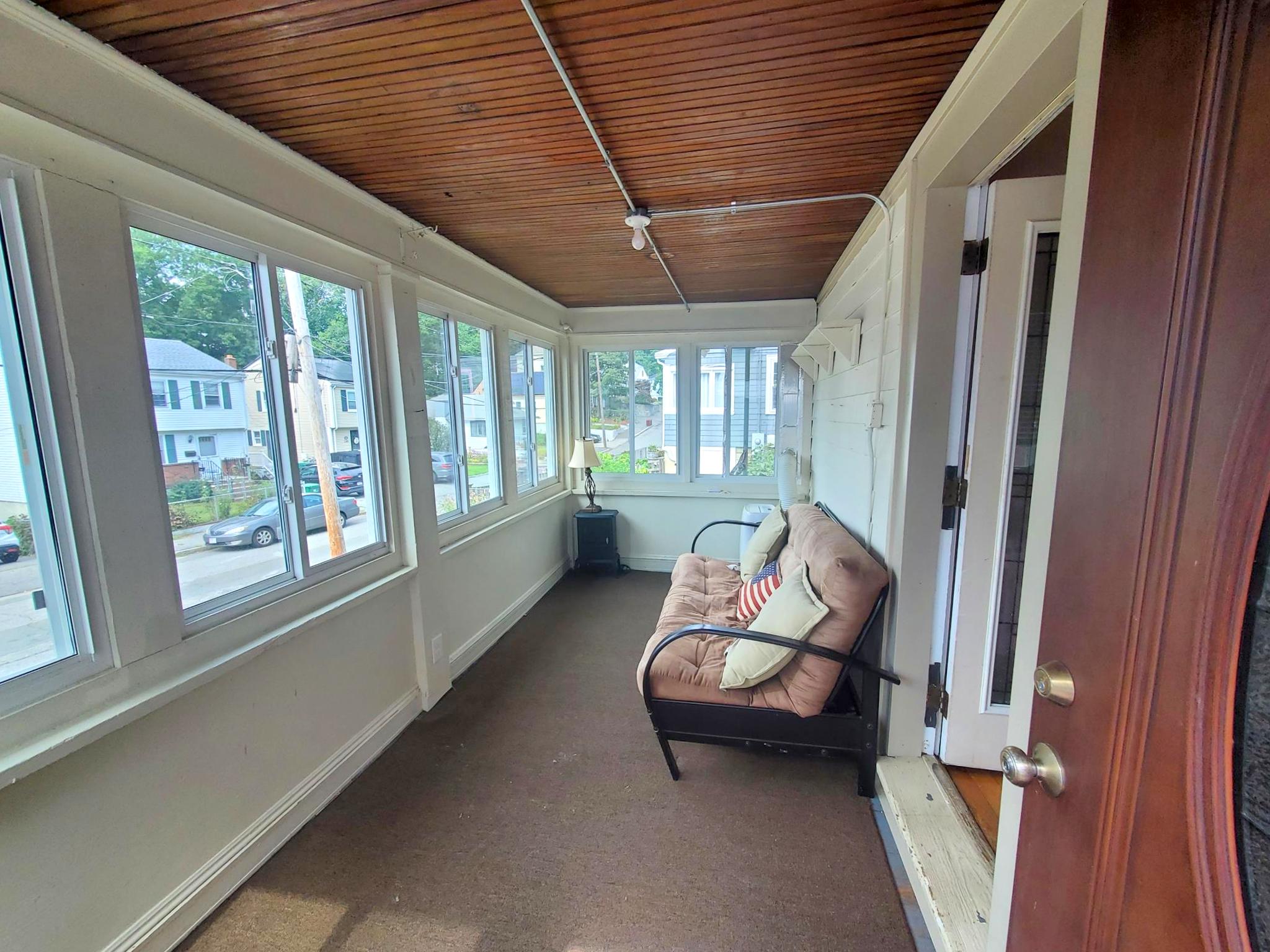 137 Fern Rd, Glenwood