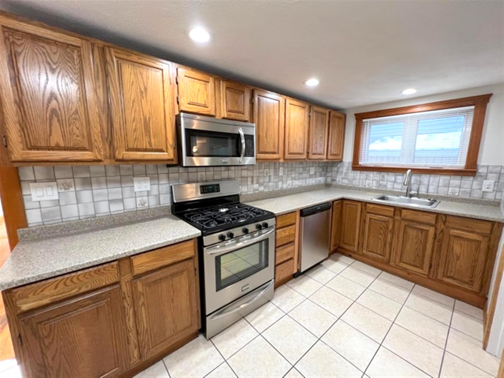 11 Oliver St, East Somerville