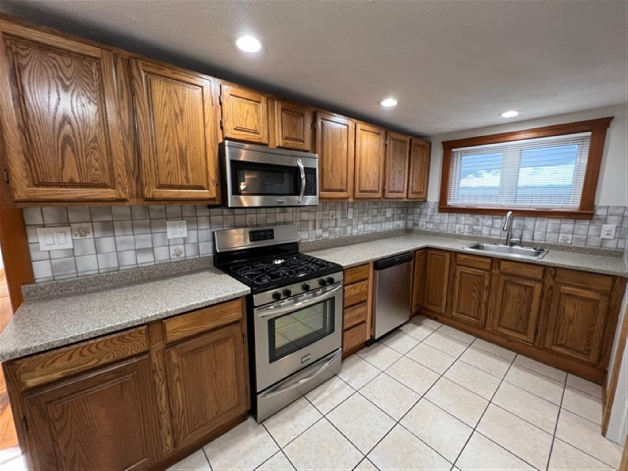 11 Oliver St, East Somerville