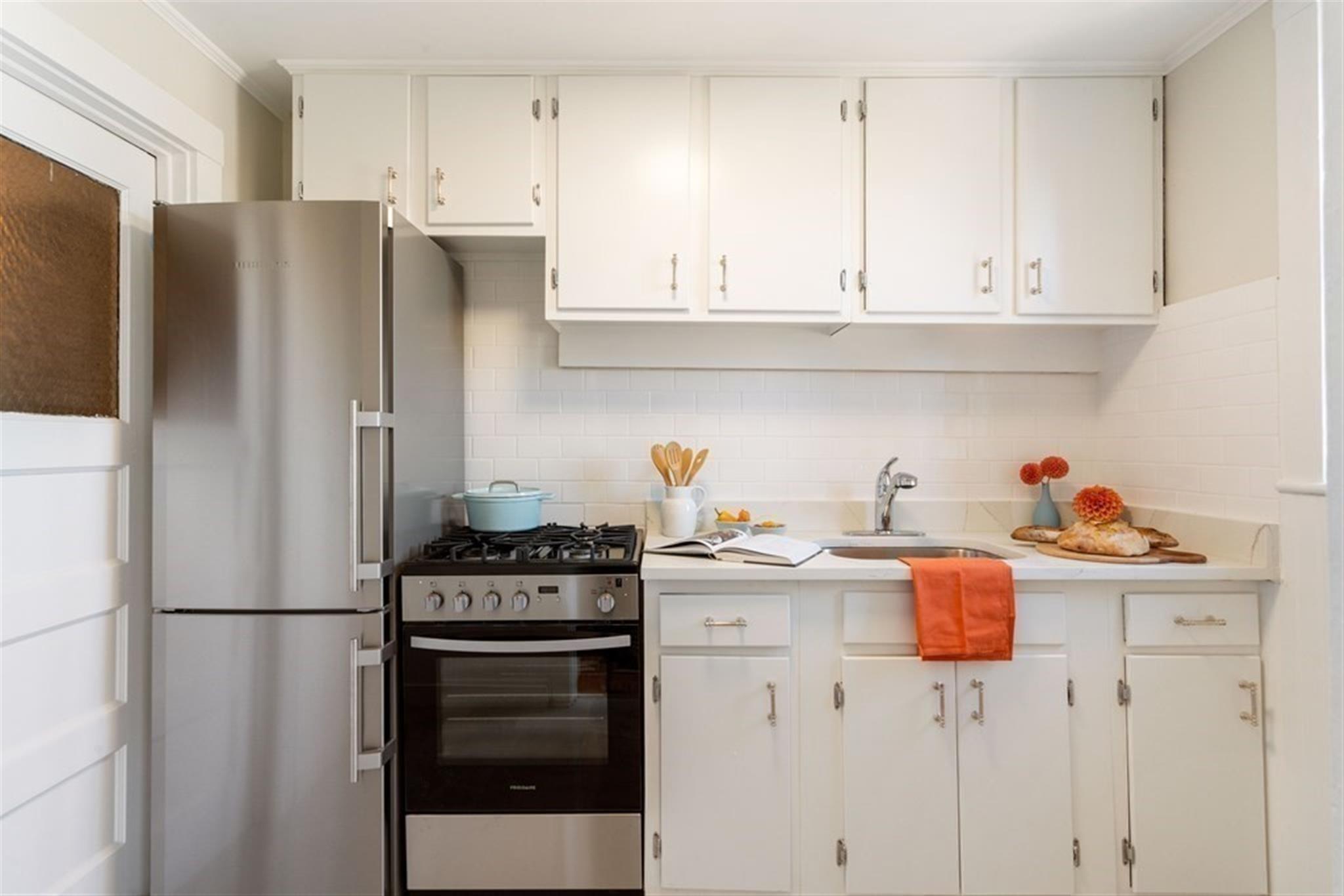 10 Dana St, Harvard Square