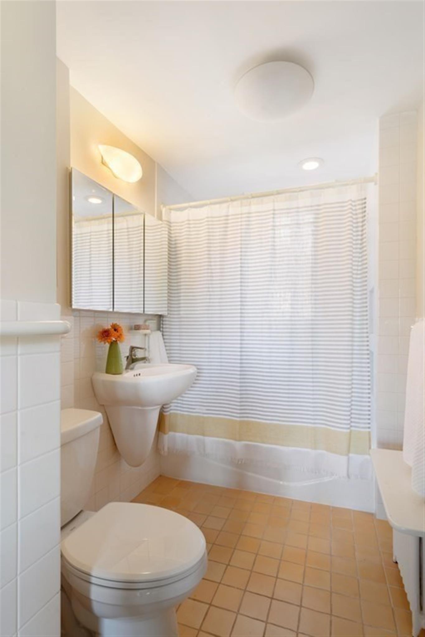 10 Dana St, Harvard Square