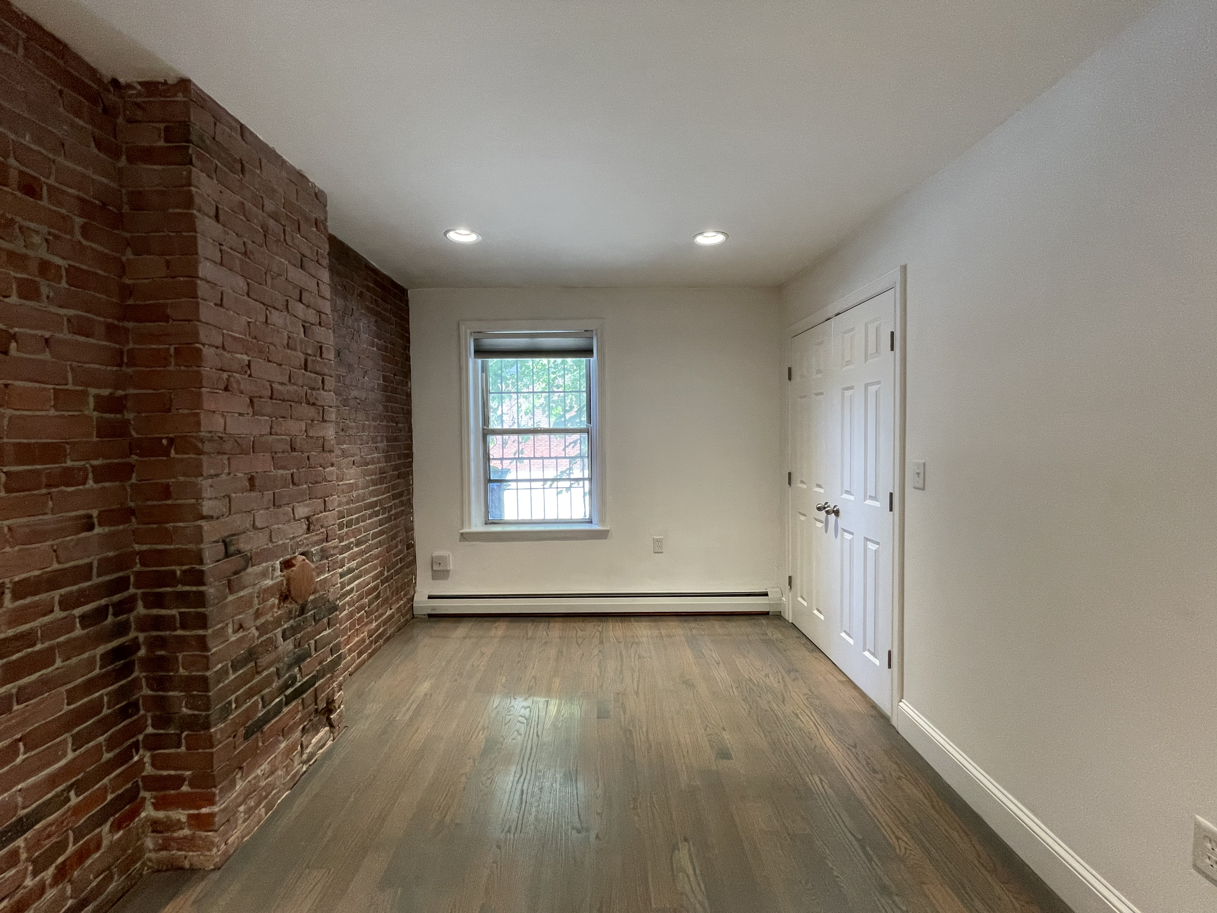 127 Saint Botolph St, Back Bay