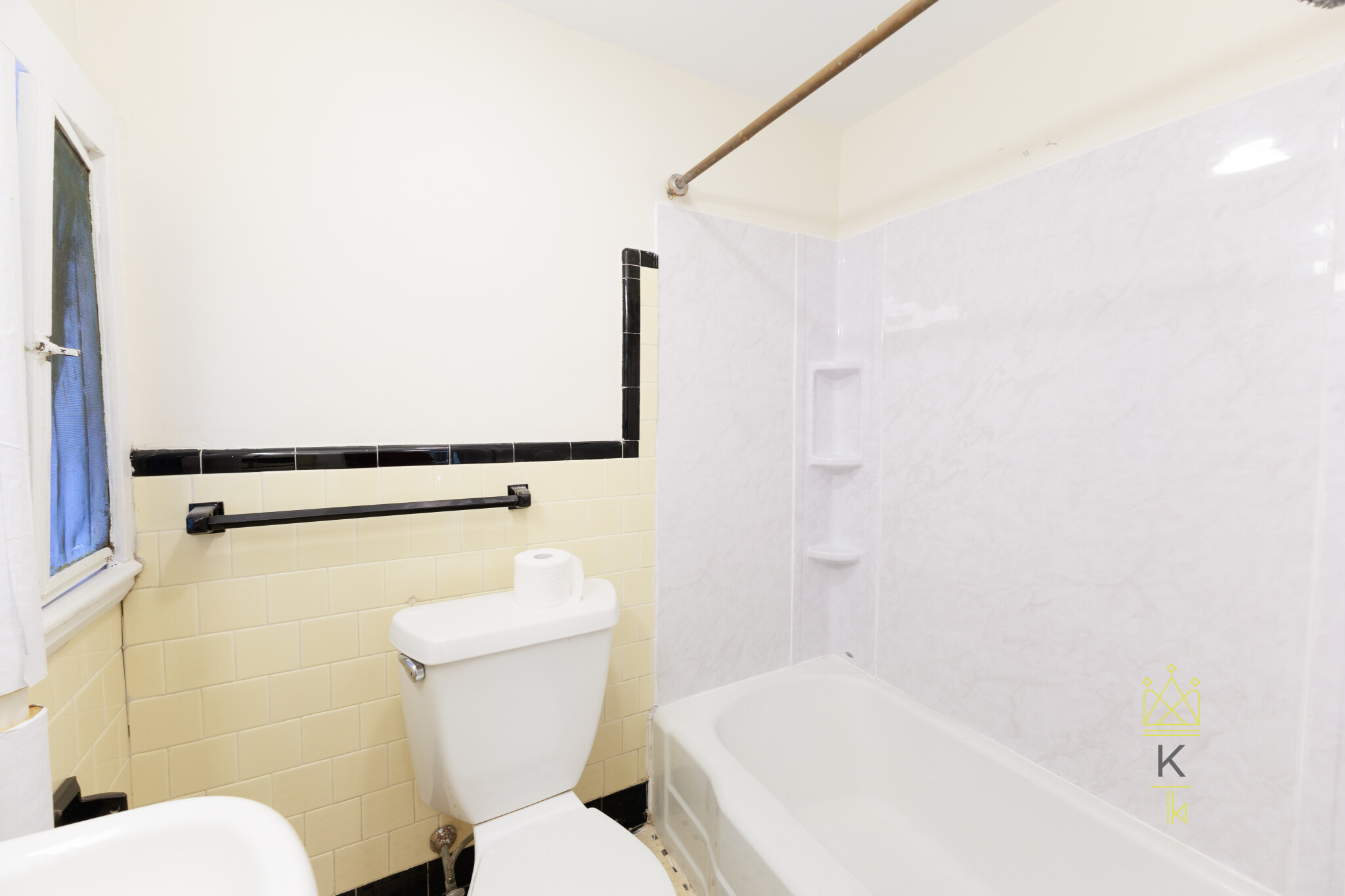 324 Chestnut Hill Ave, Brighton