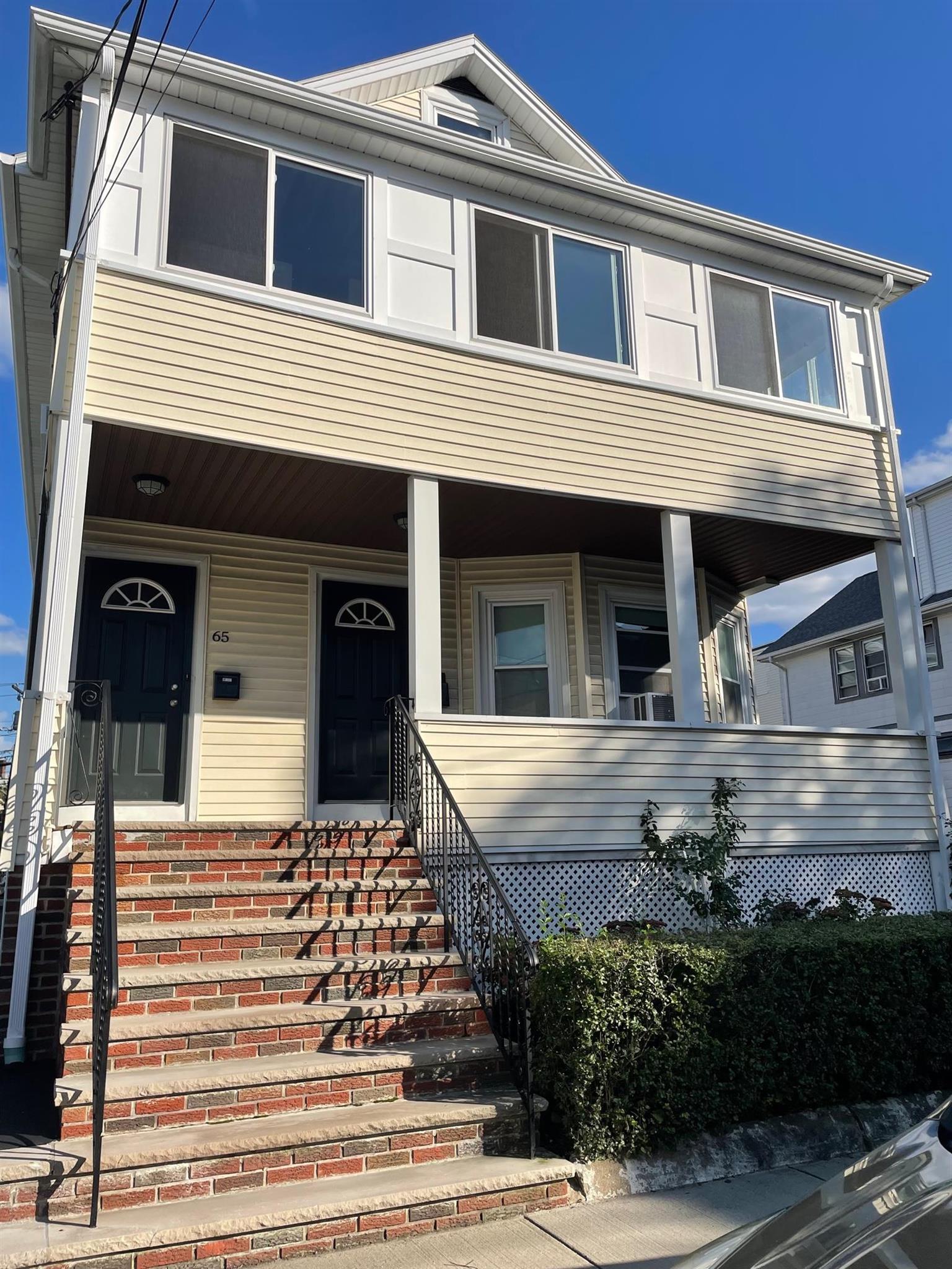 63 Boston Ave, Davis Square