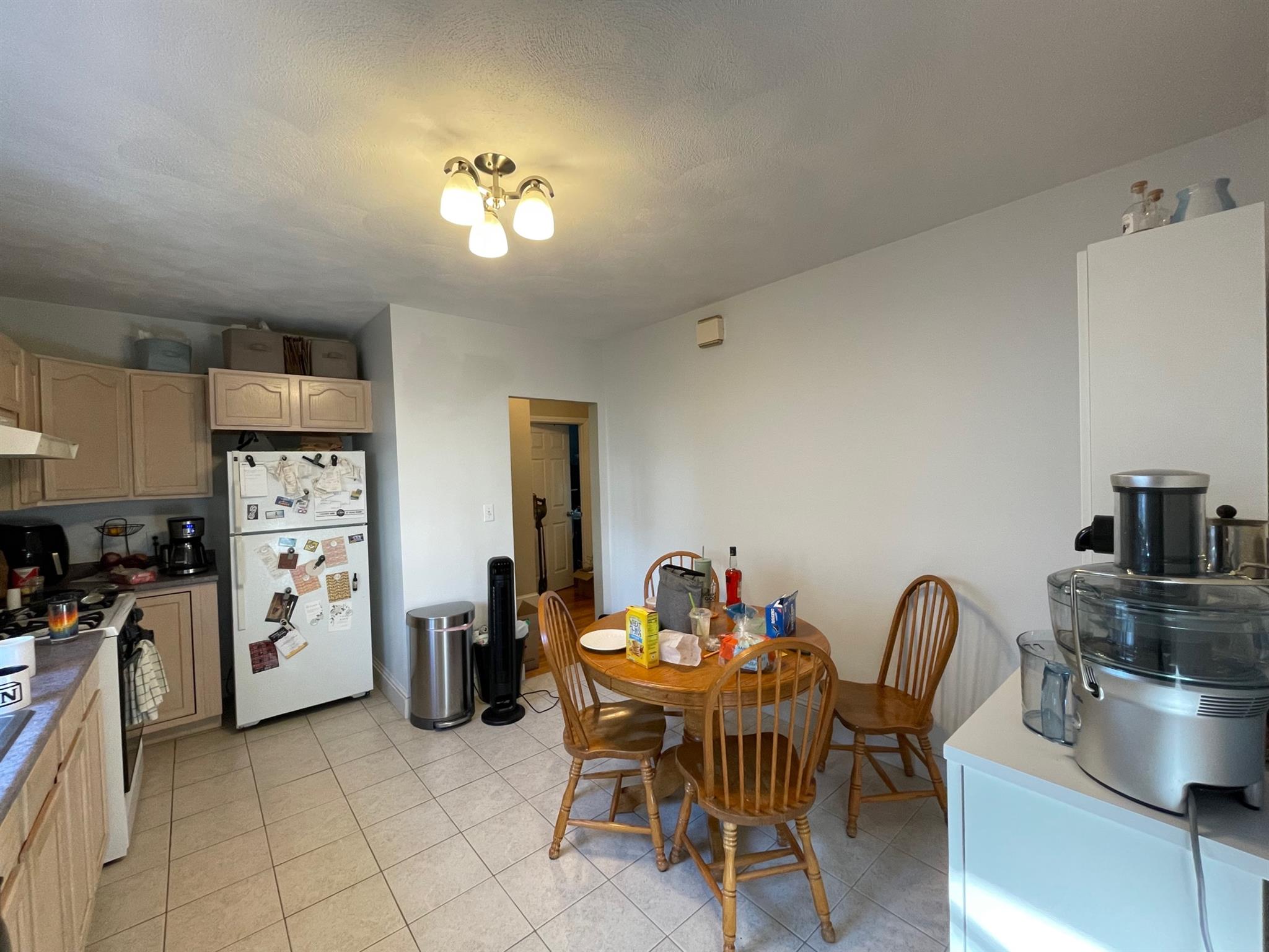 63 Boston Ave, Davis Square