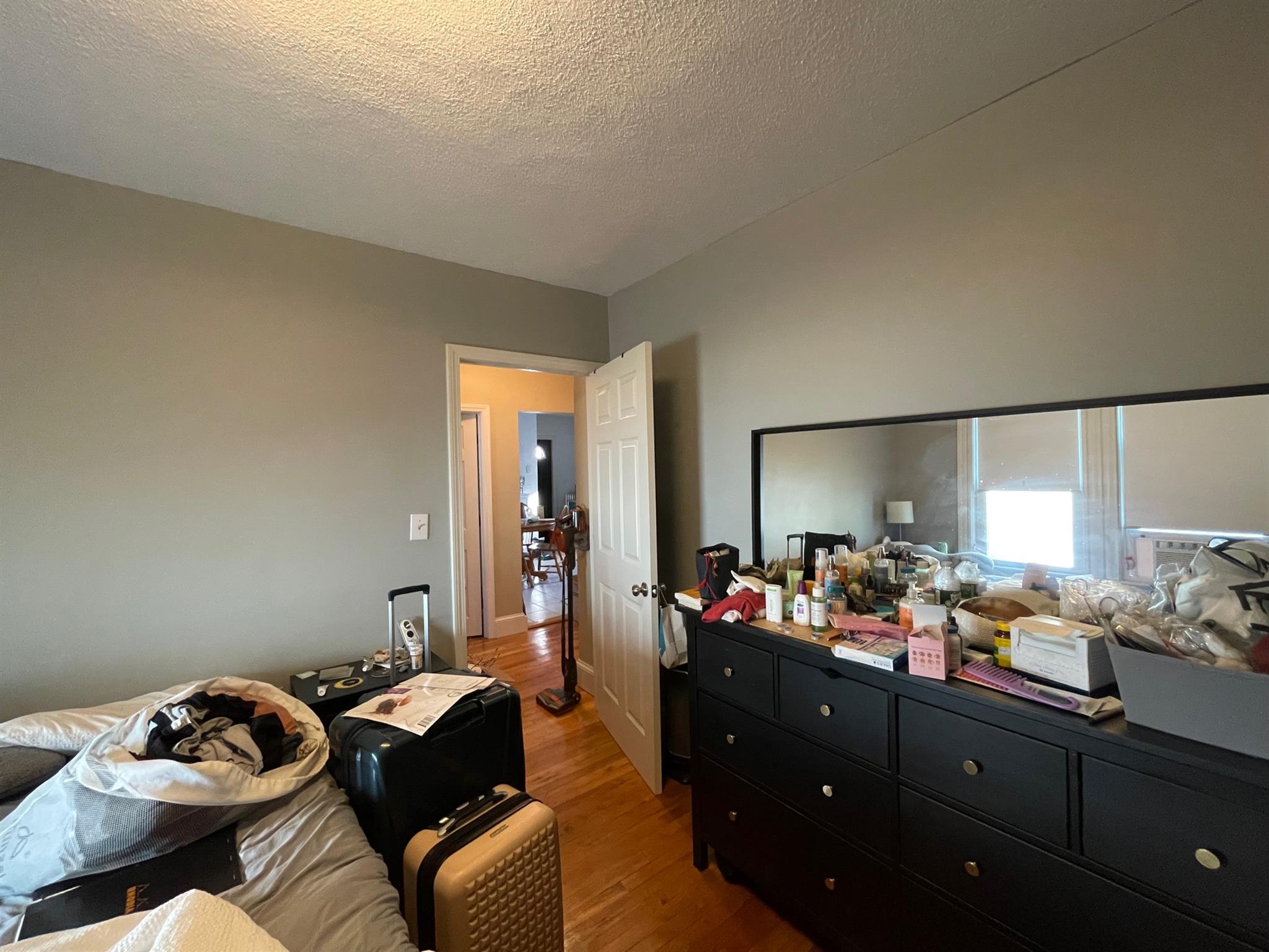 63 Boston Ave, Davis Square