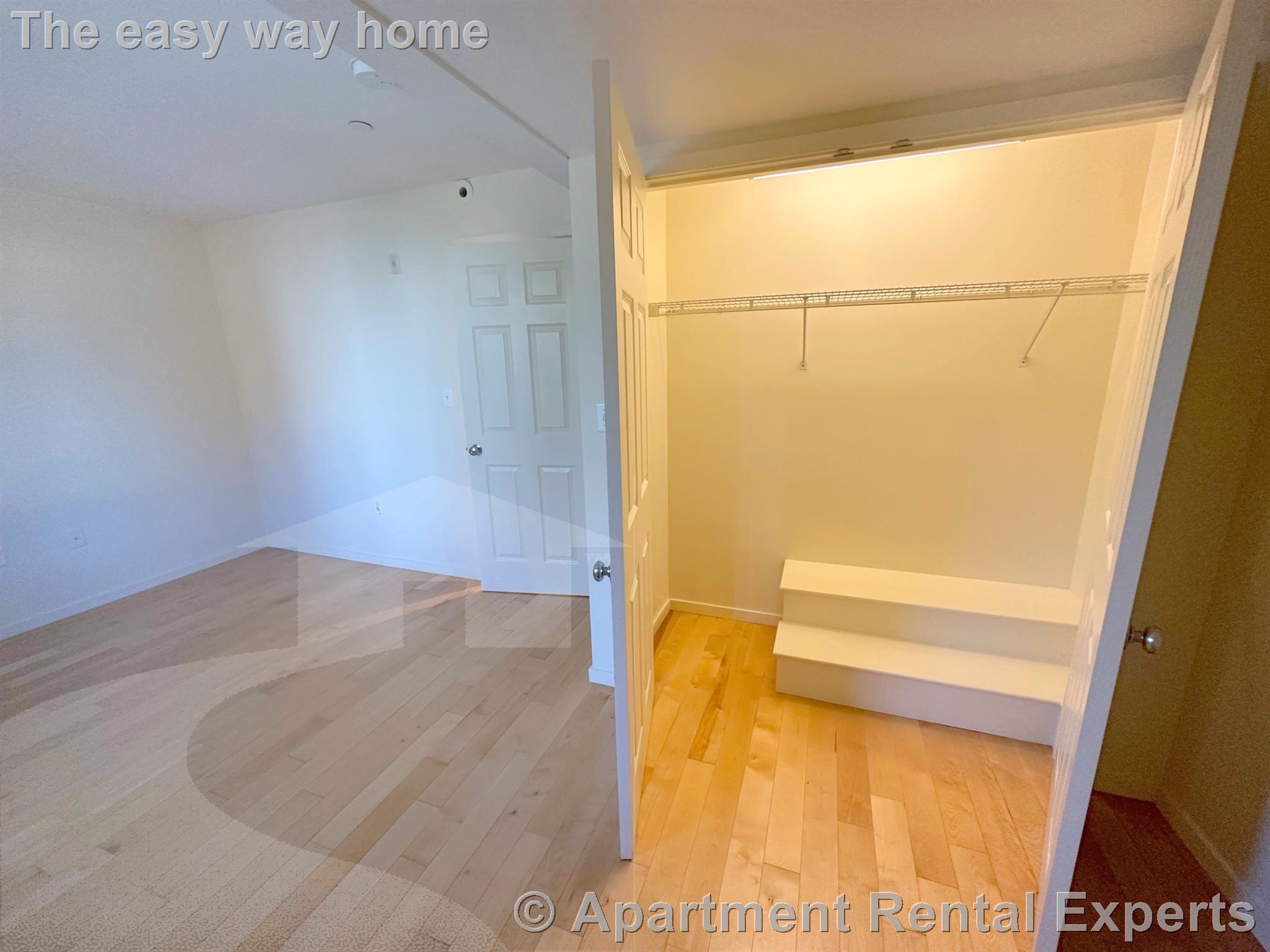 29 Warren St, East Cambridge