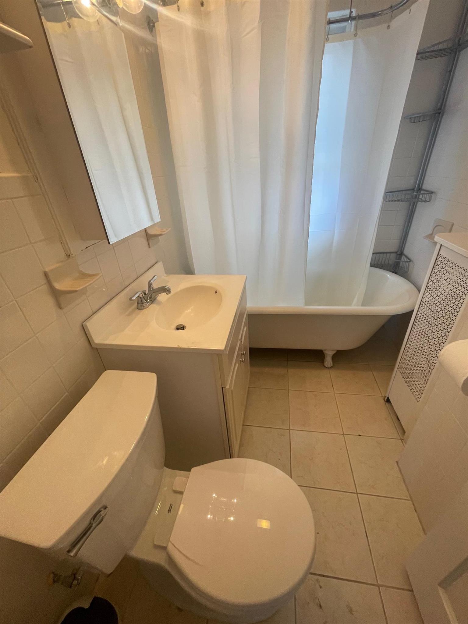 11 Doble Ave, Tufts University