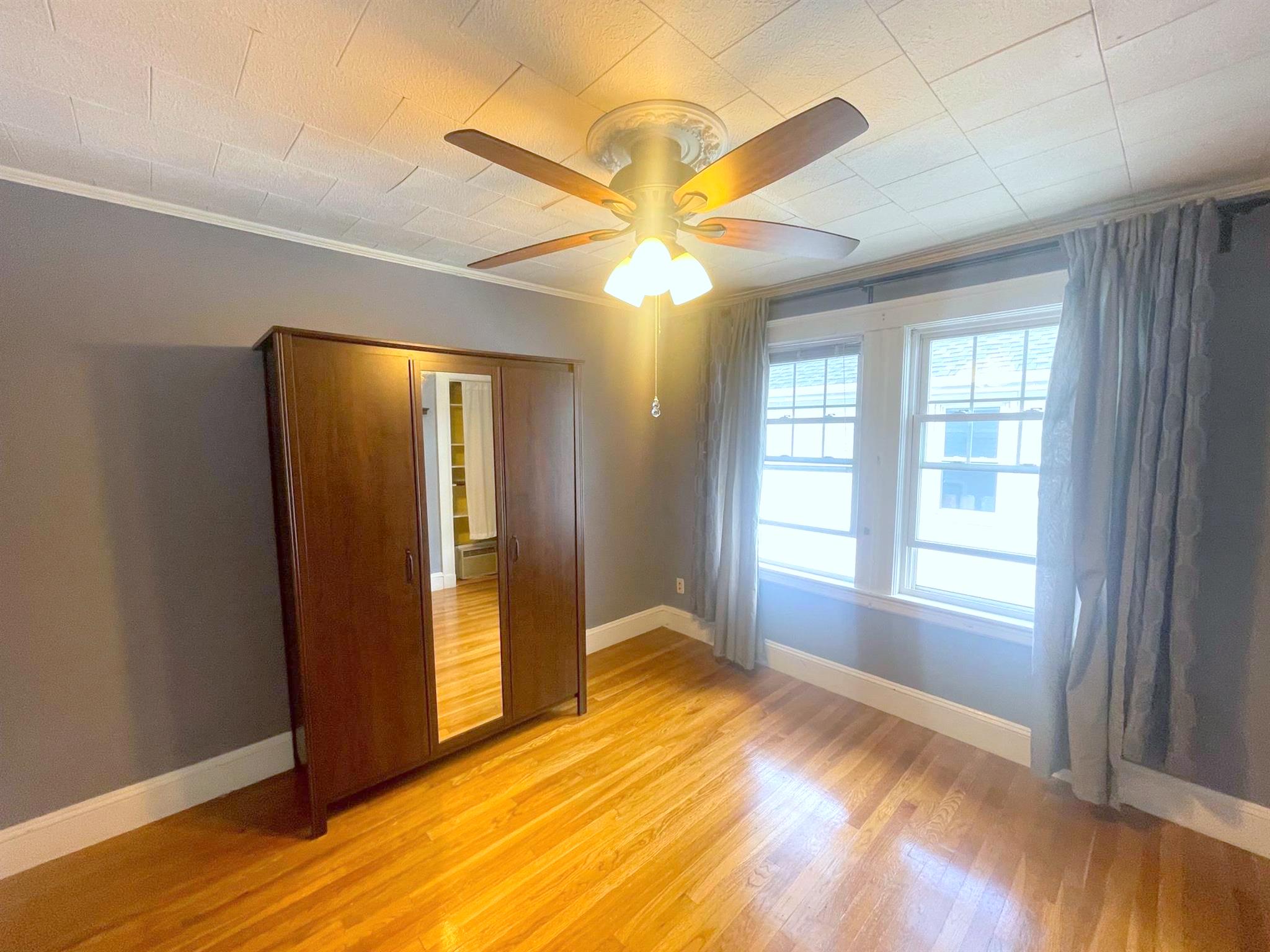 11 Doble Ave, Tufts University