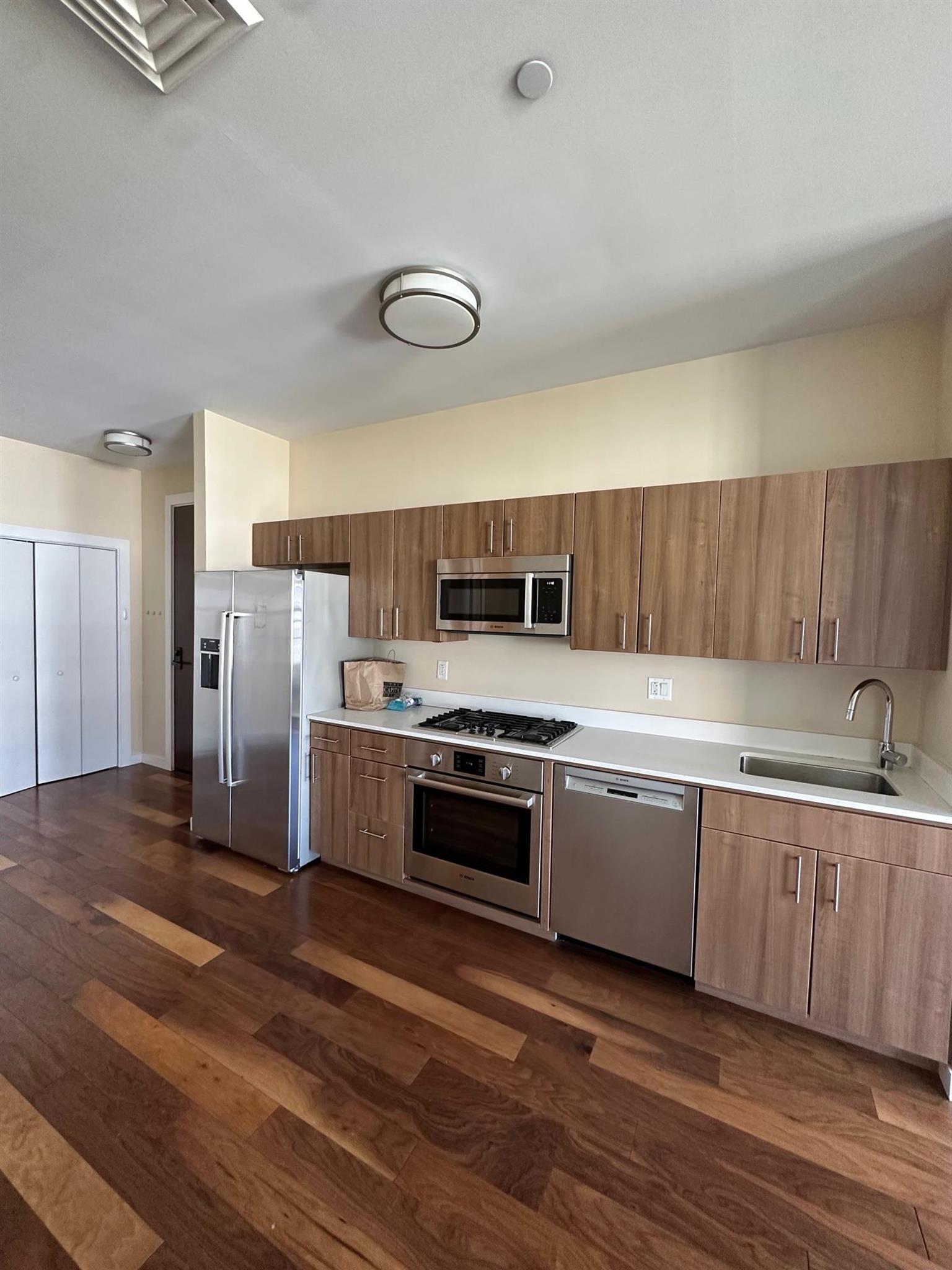 45 1st Ave, Charlestown