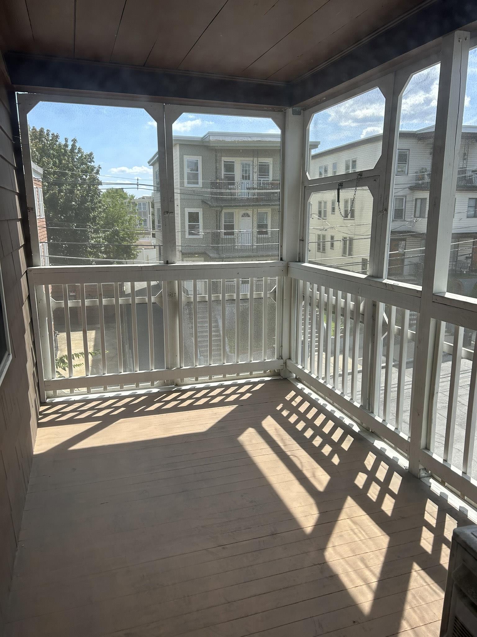 4 Edgar Ter, Winter Hill