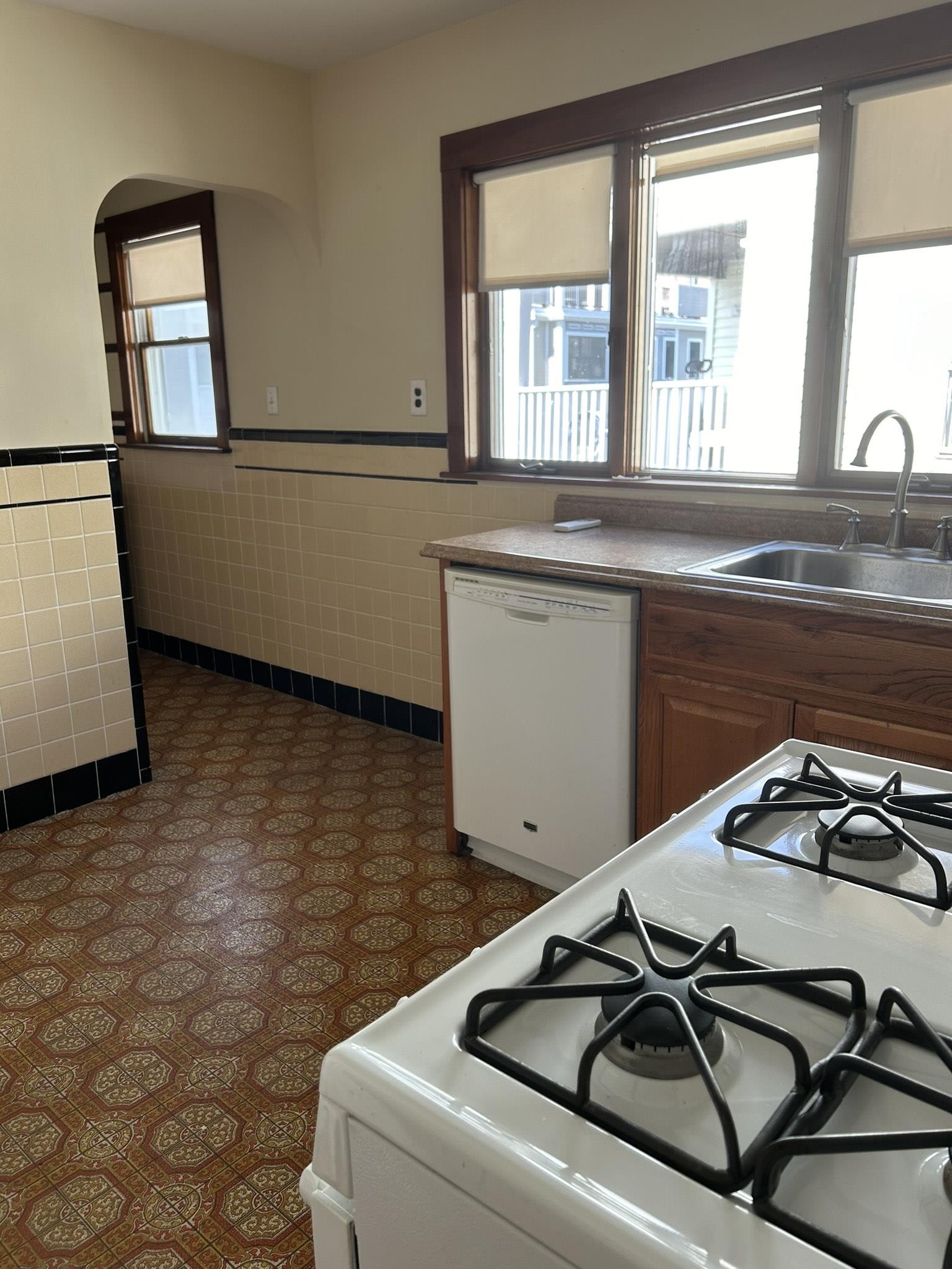 4 Edgar Ter, Winter Hill