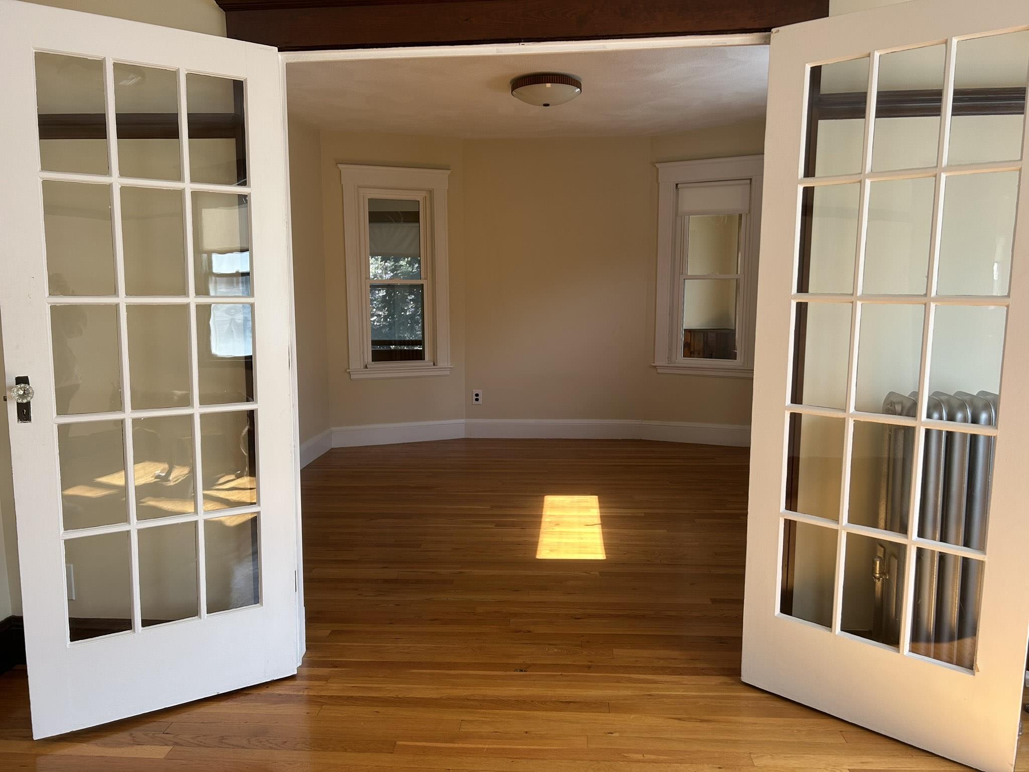 4 Edgar Ter, Winter Hill