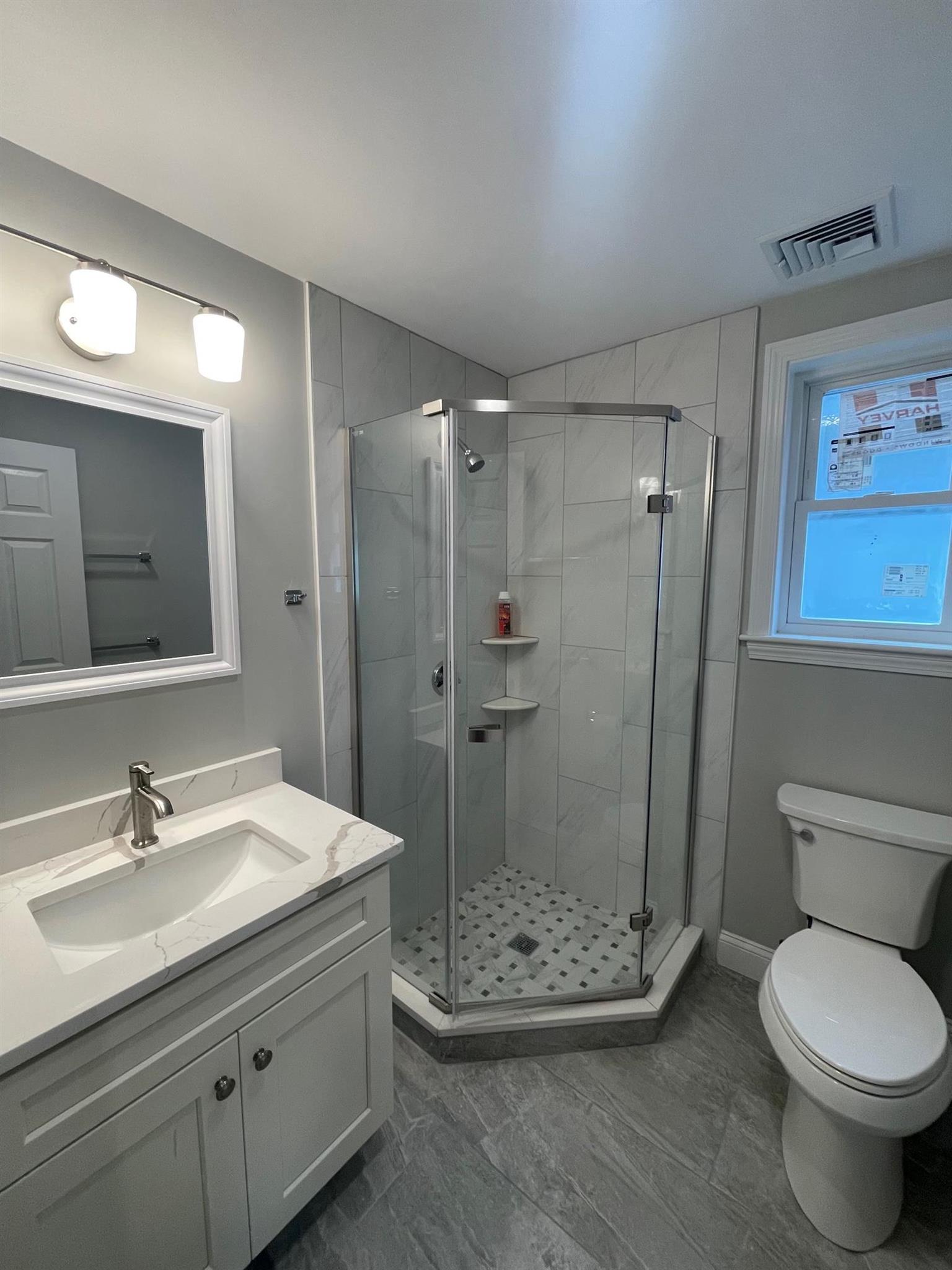 22 Glendale Ave, Davis Square