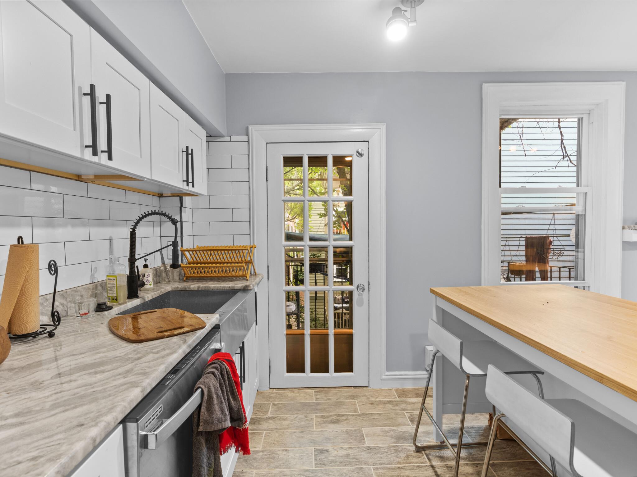 44 William St, Tufts University