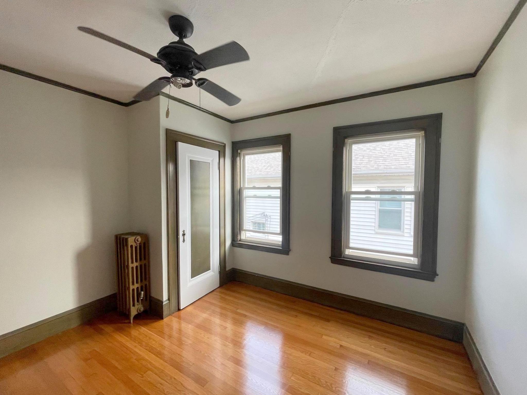 54 Heath St, Winter Hill