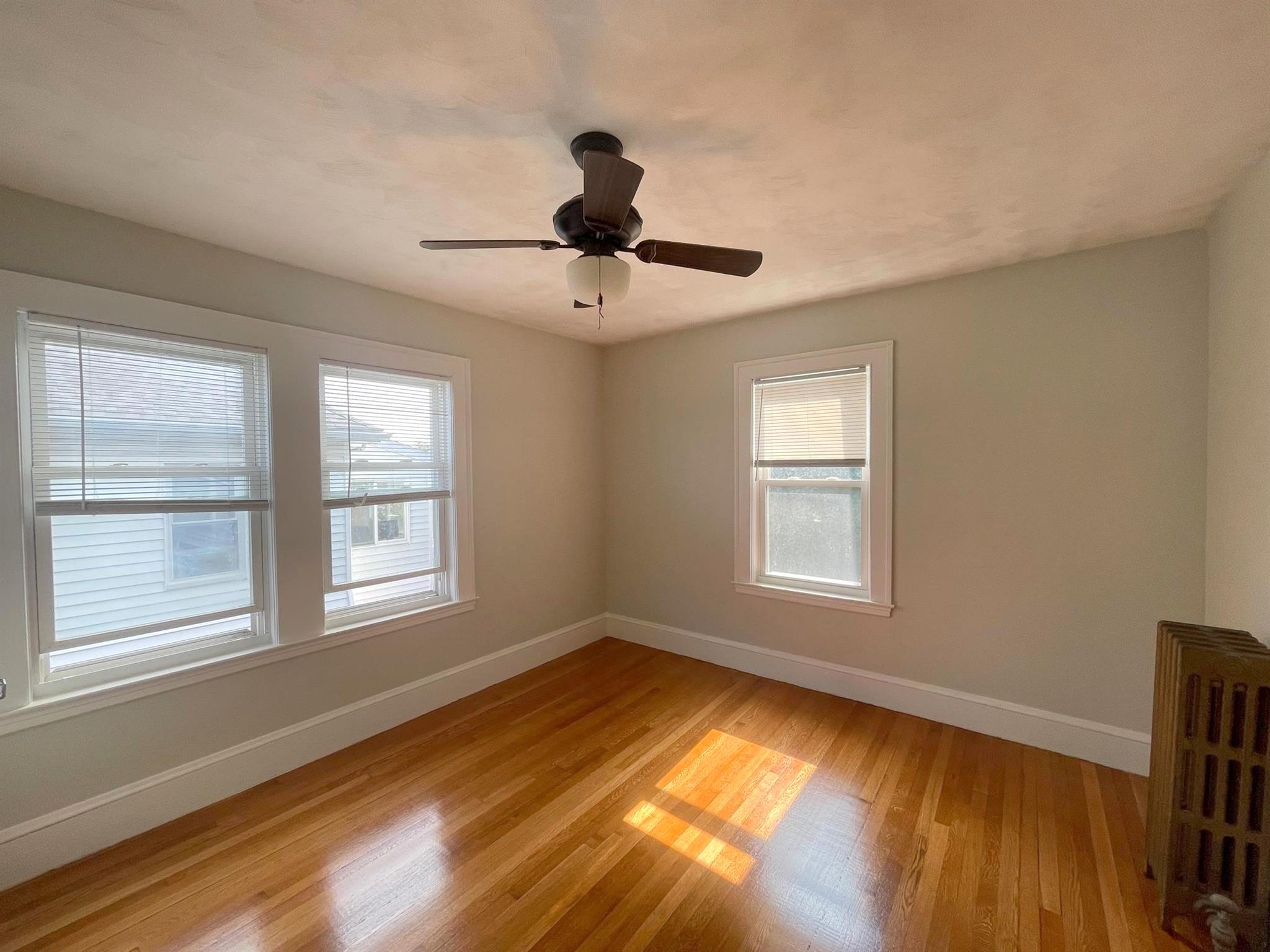 54 Heath St, Winter Hill