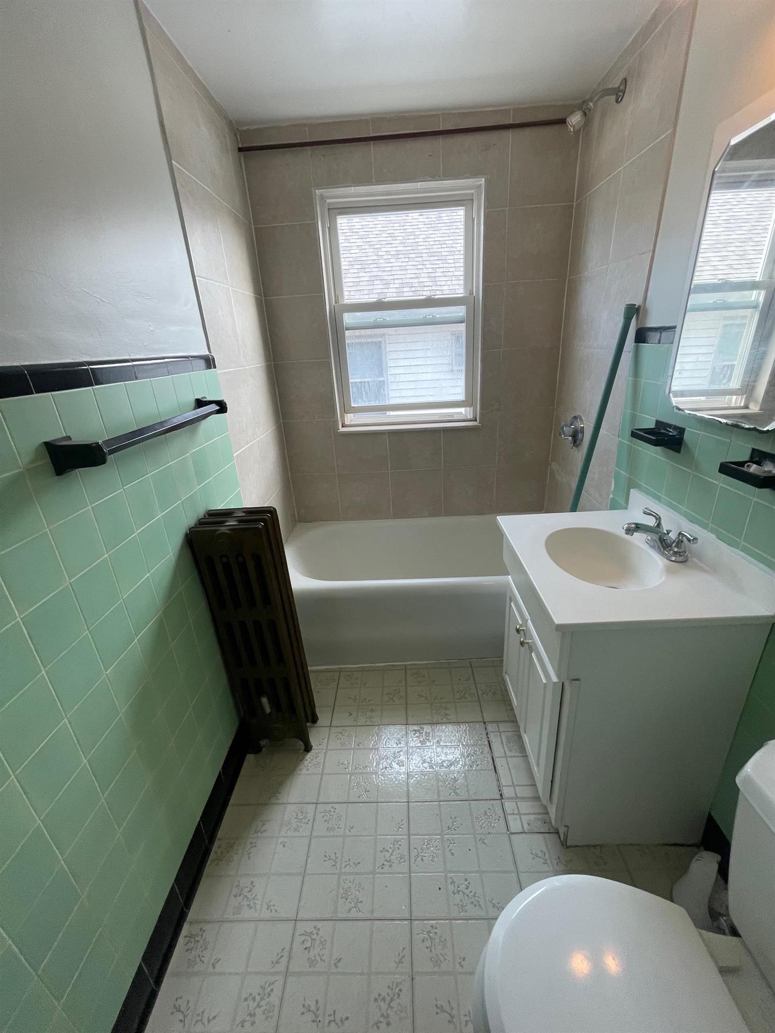 54 Heath St, Winter Hill