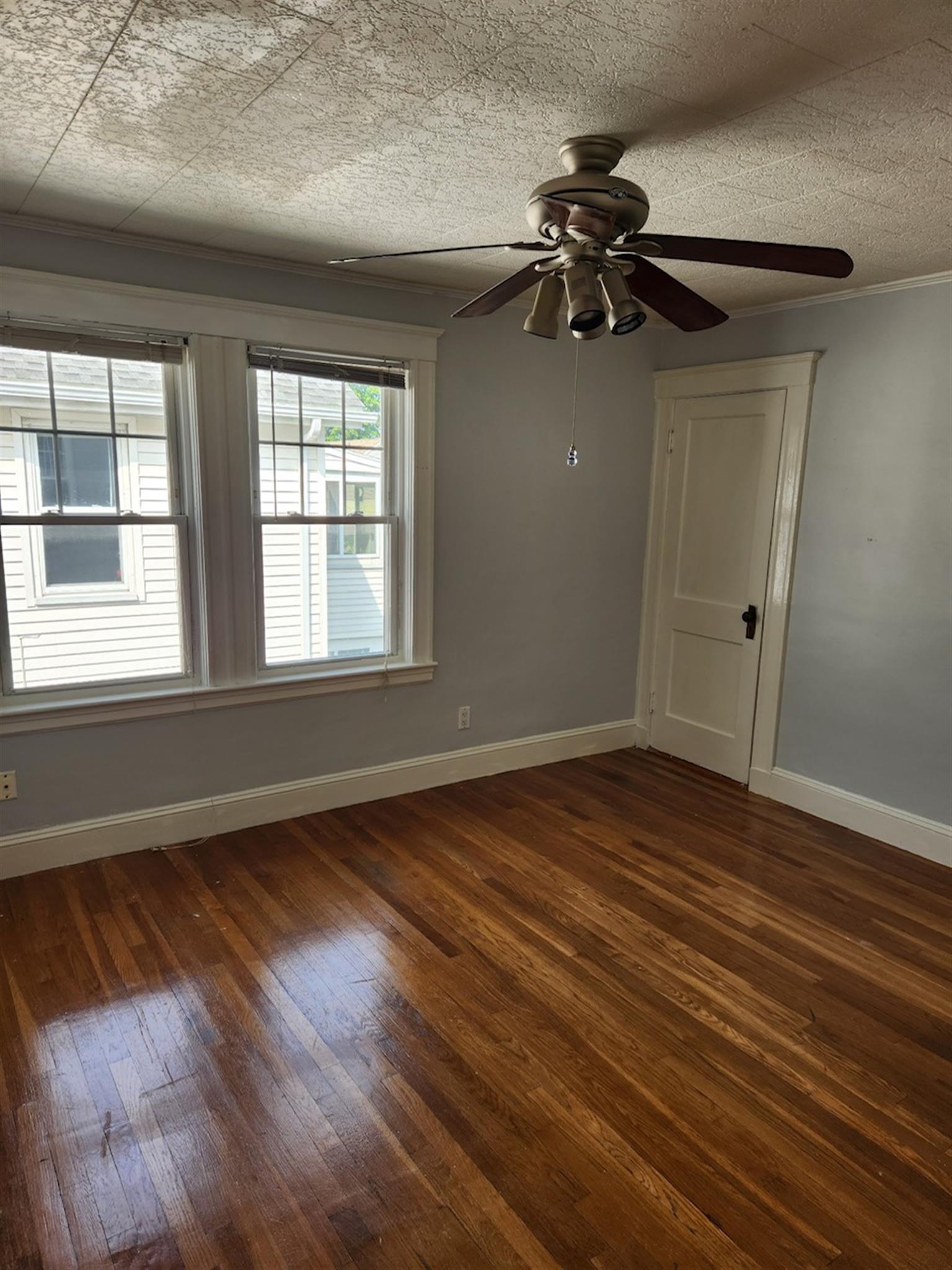 11 Doble Ave, Tufts University