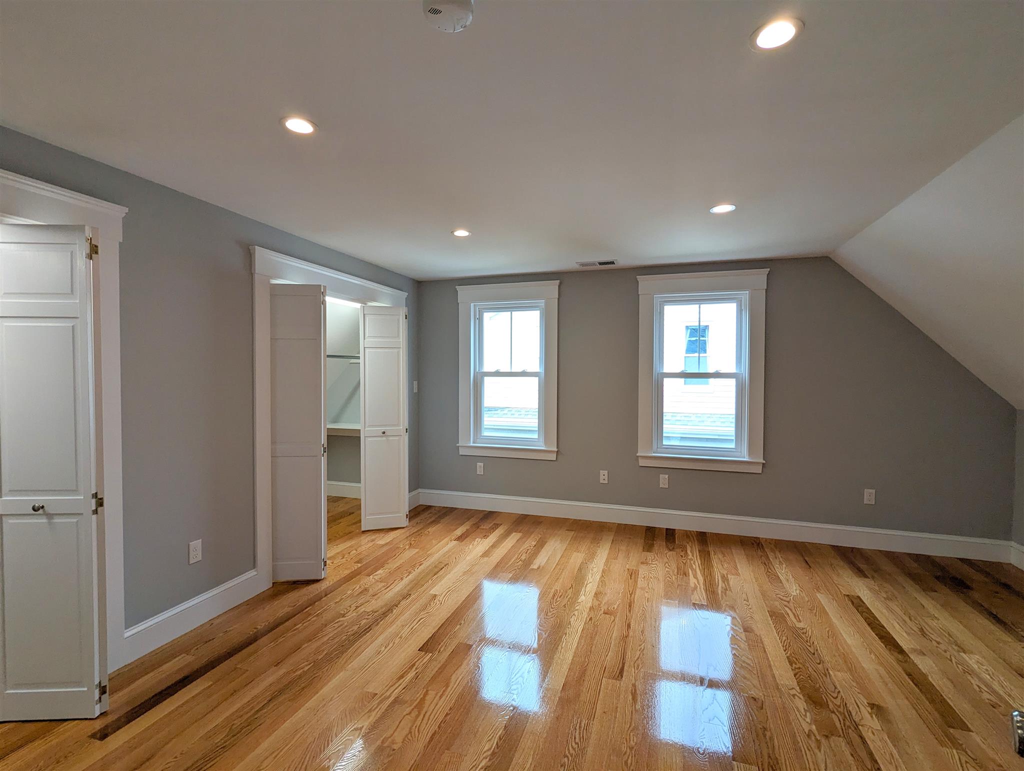 26 Fenwick St, Magoun Square