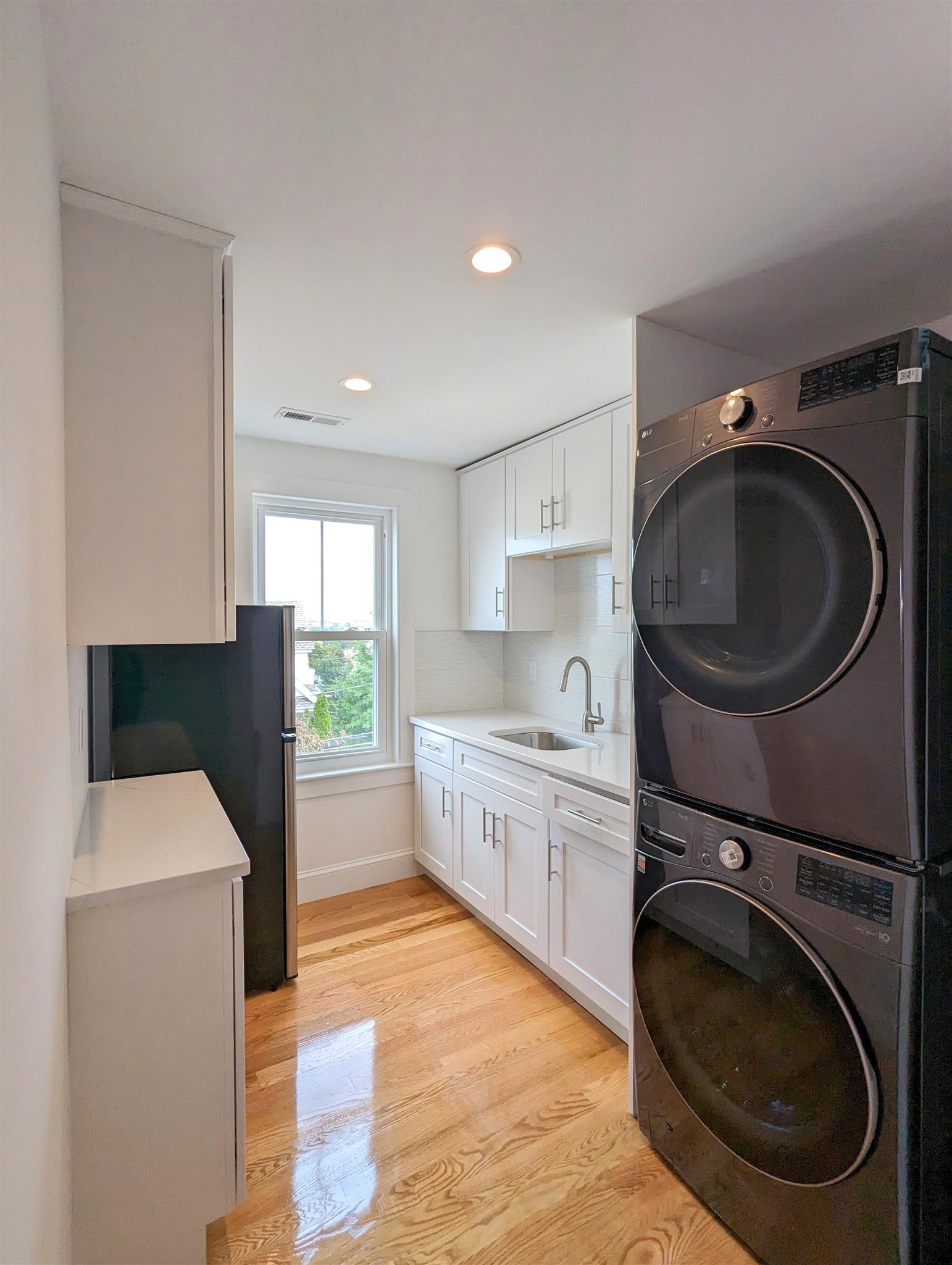 26 Fenwick St, Magoun Square