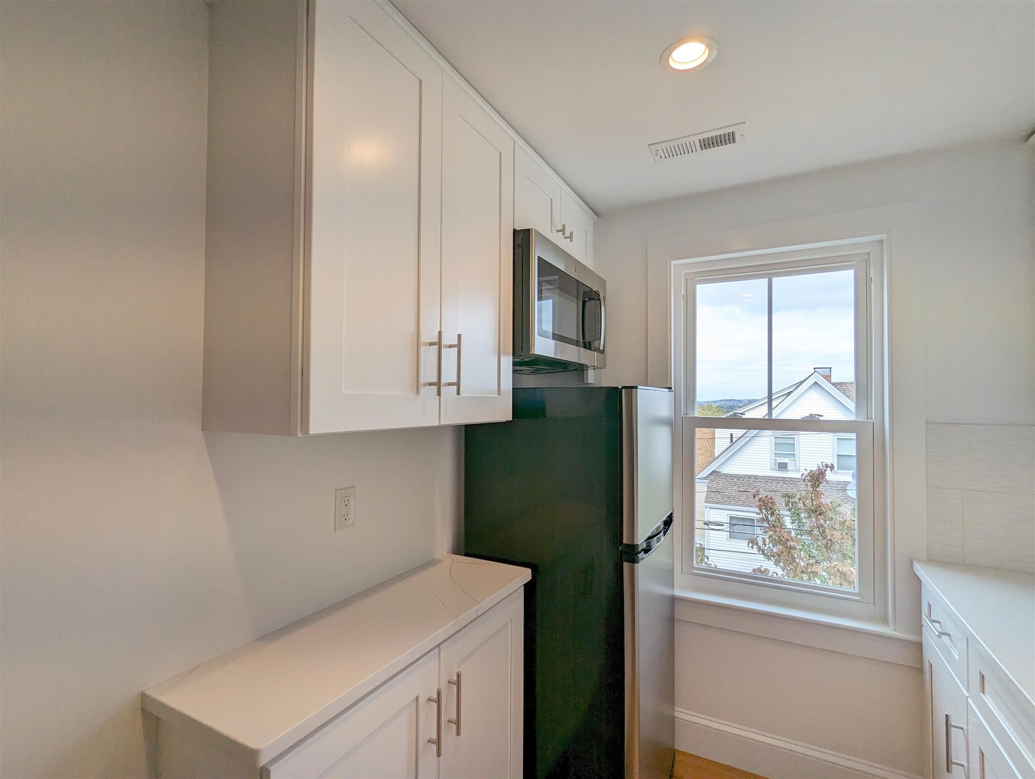 26 Fenwick St, Magoun Square