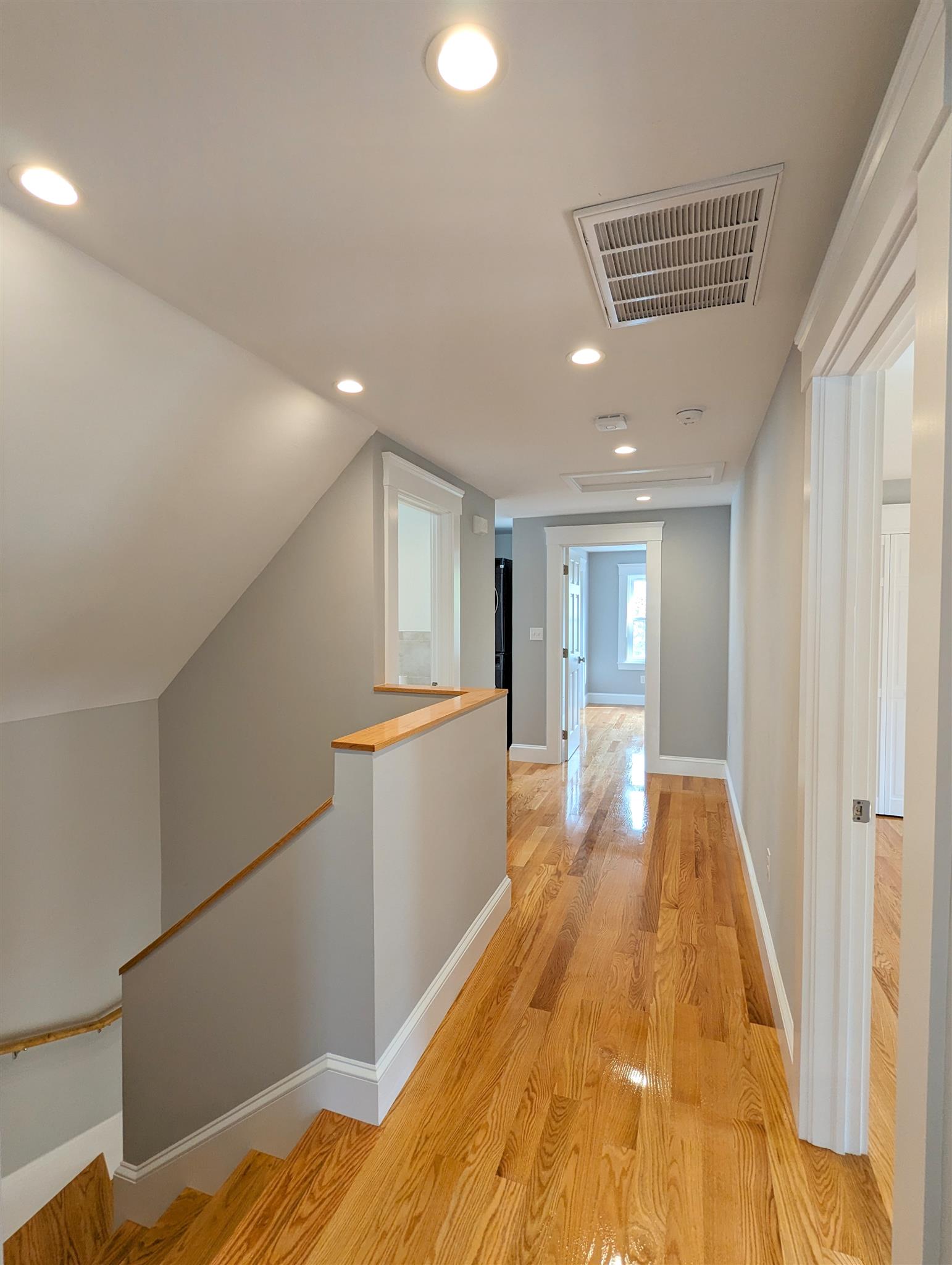 26 Fenwick St, Magoun Square