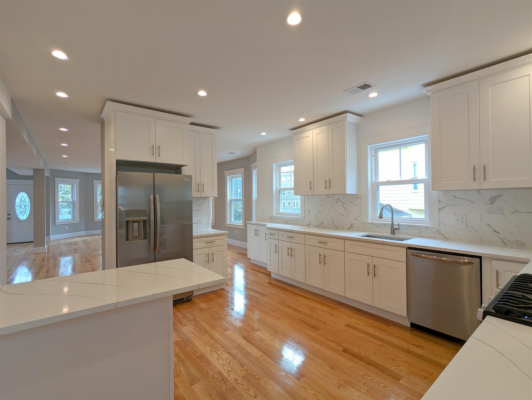 26 Fenwick St, Magoun Square