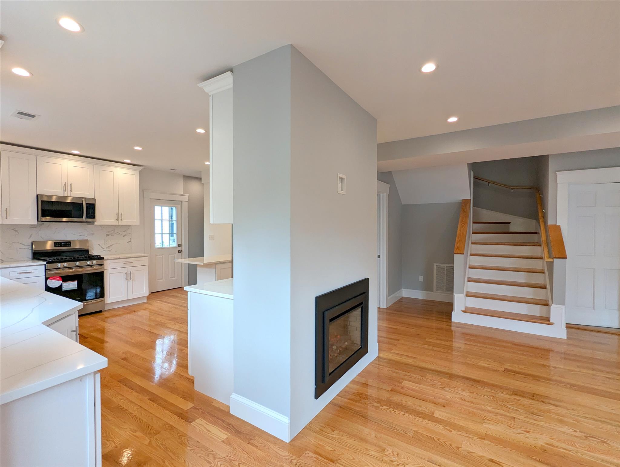 26 Fenwick St, Magoun Square