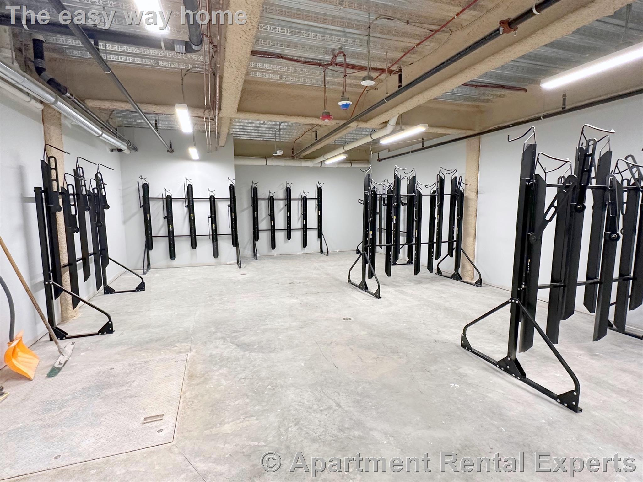 124 Highland Ave, Ward Two