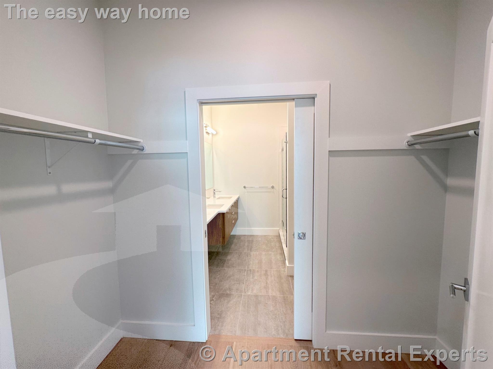 124 Highland Ave, Ward Two