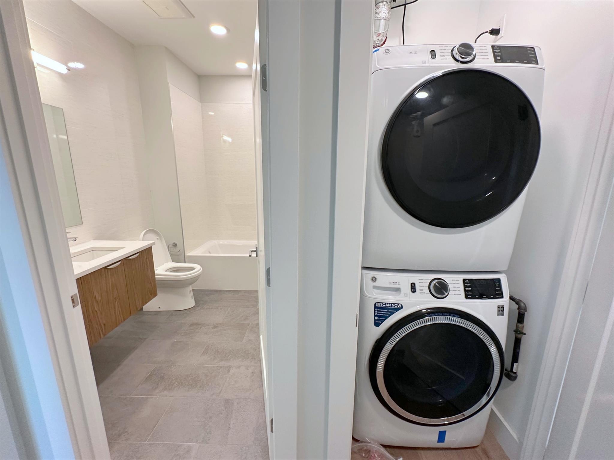 124 Highland Ave, Prospect Hill