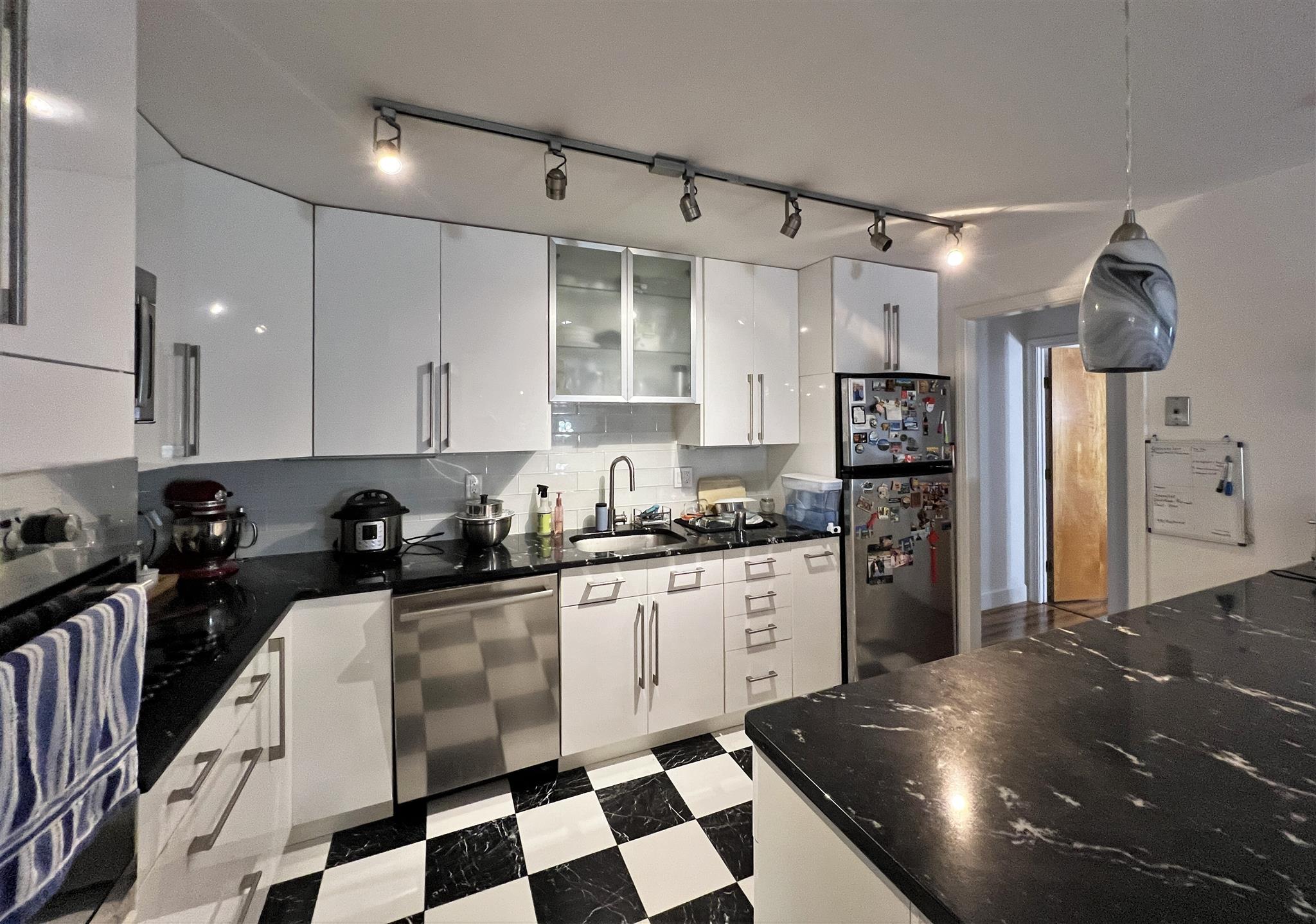 990 Massachusetts Ave, Arlington