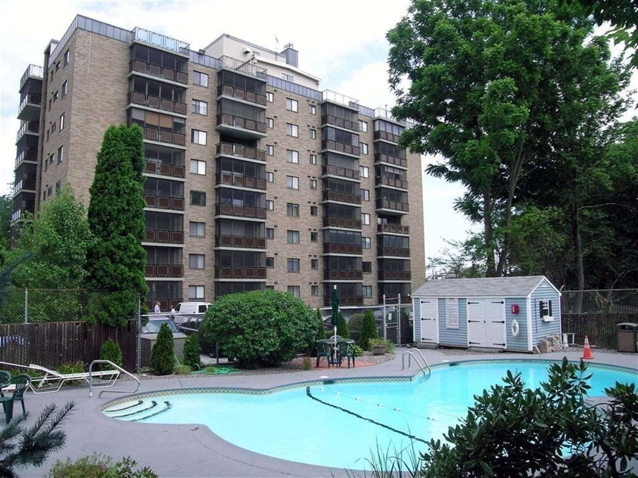 990 Massachusetts Ave, Arlington