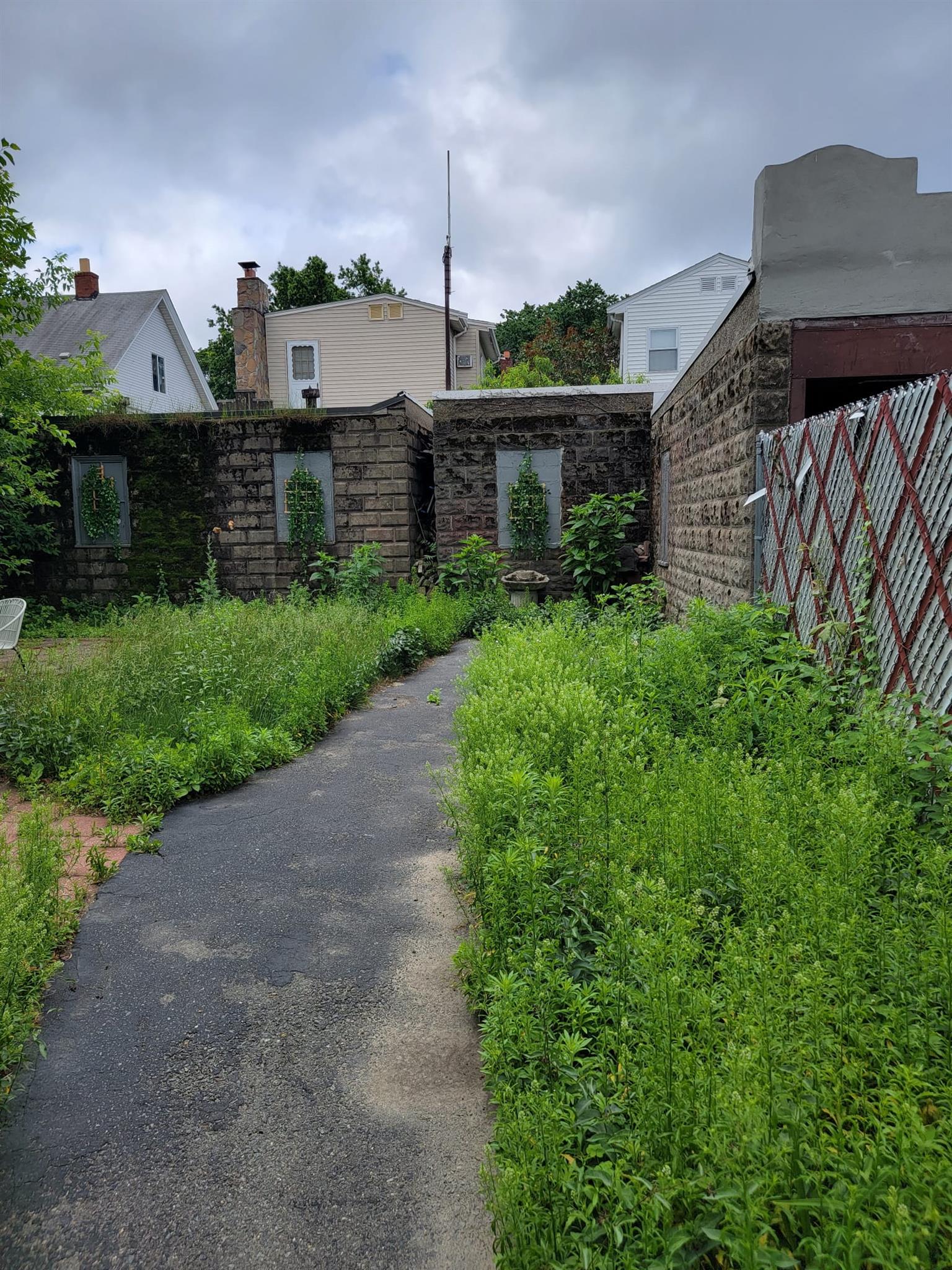 38 Otis St, East Somerville