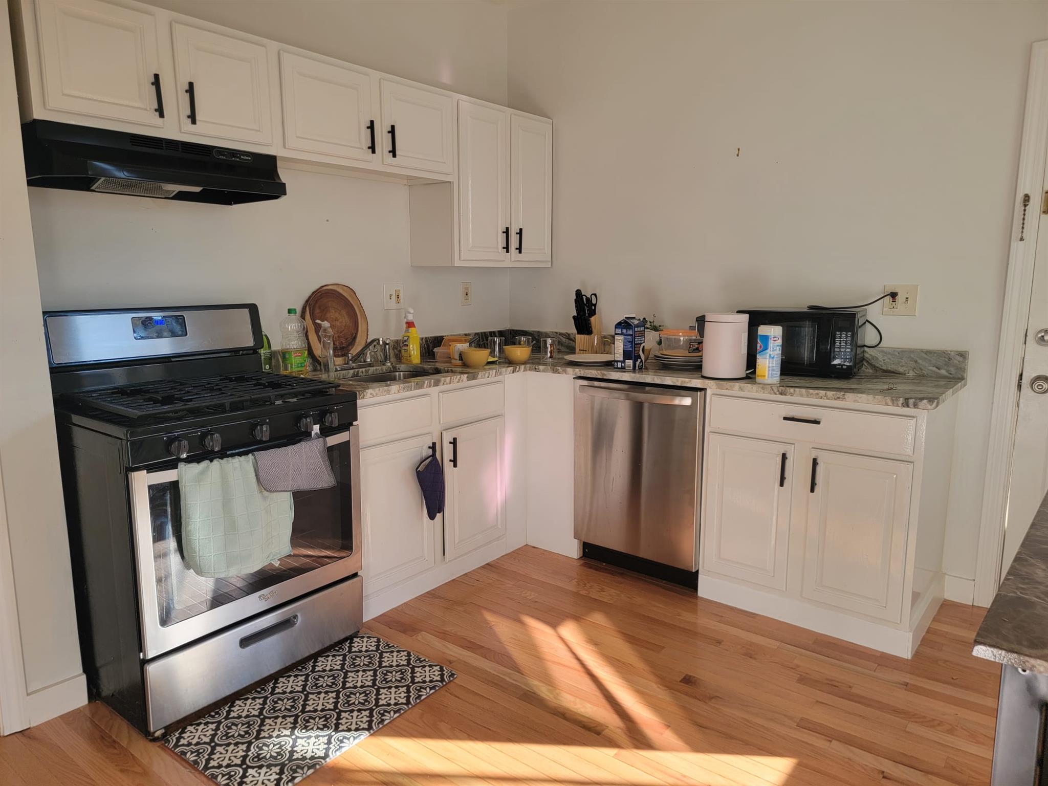 38 Otis St, East Somerville