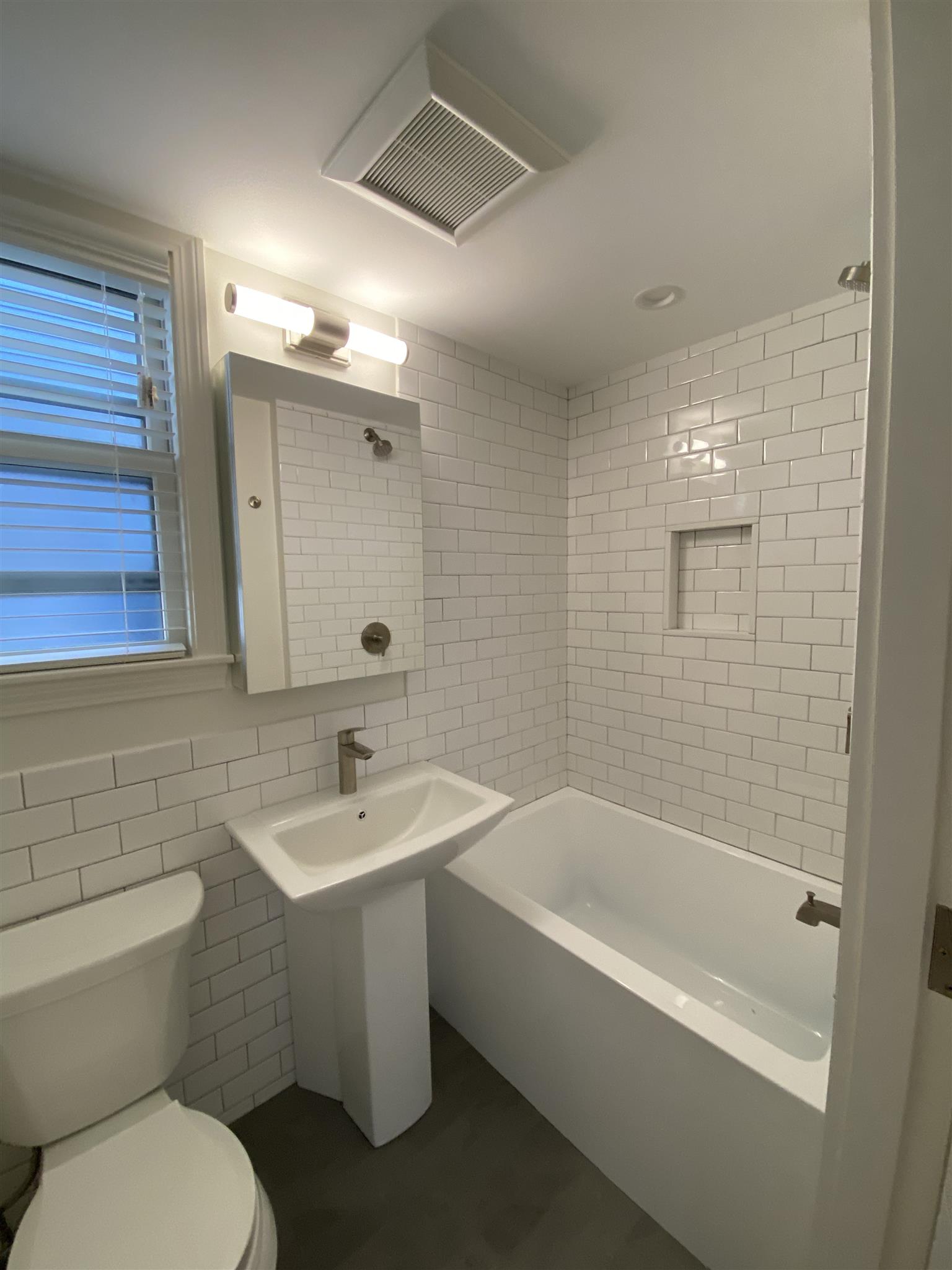 550 Franklin St, Harvard Square