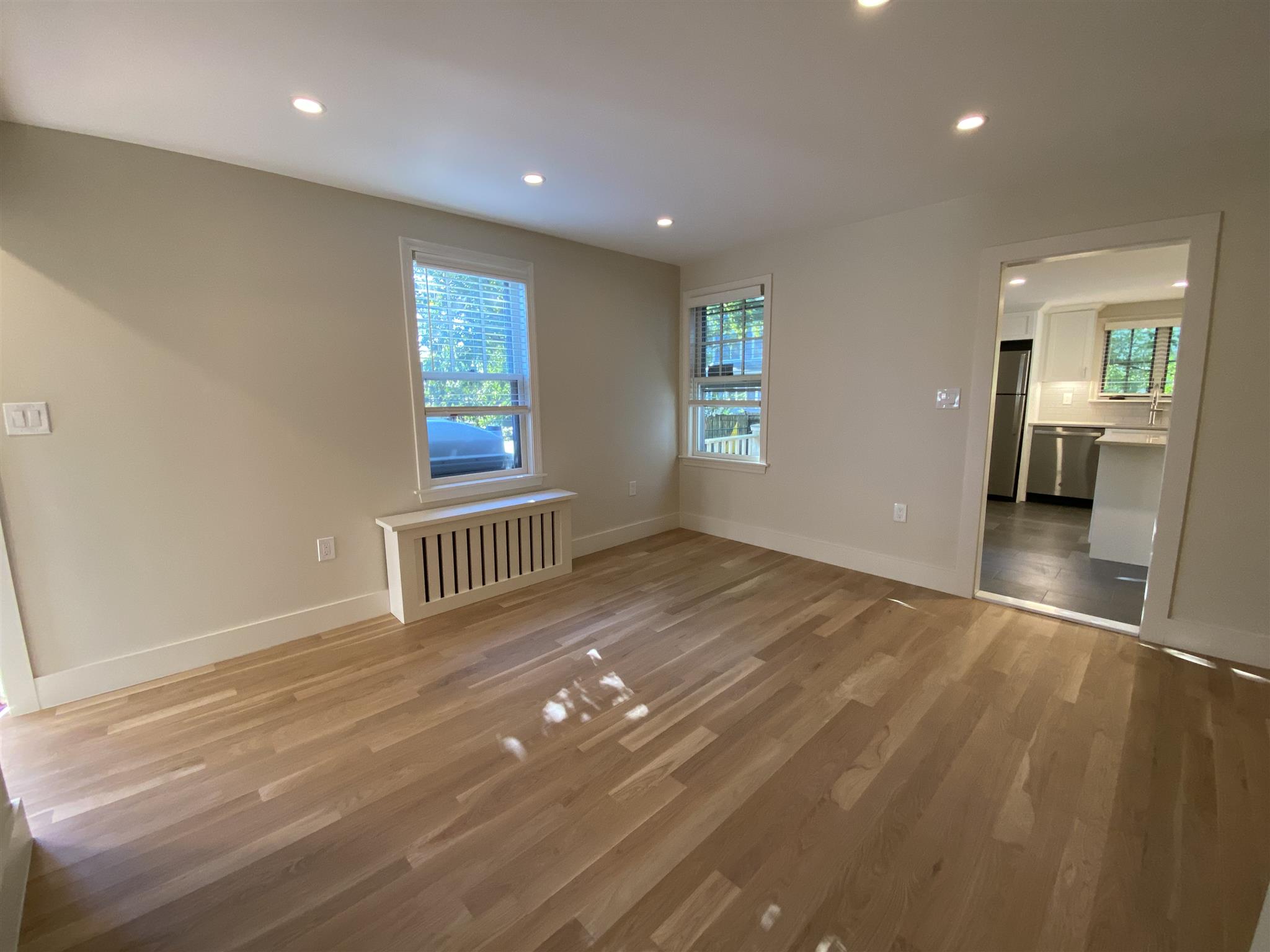 550 Franklin St, Harvard Square