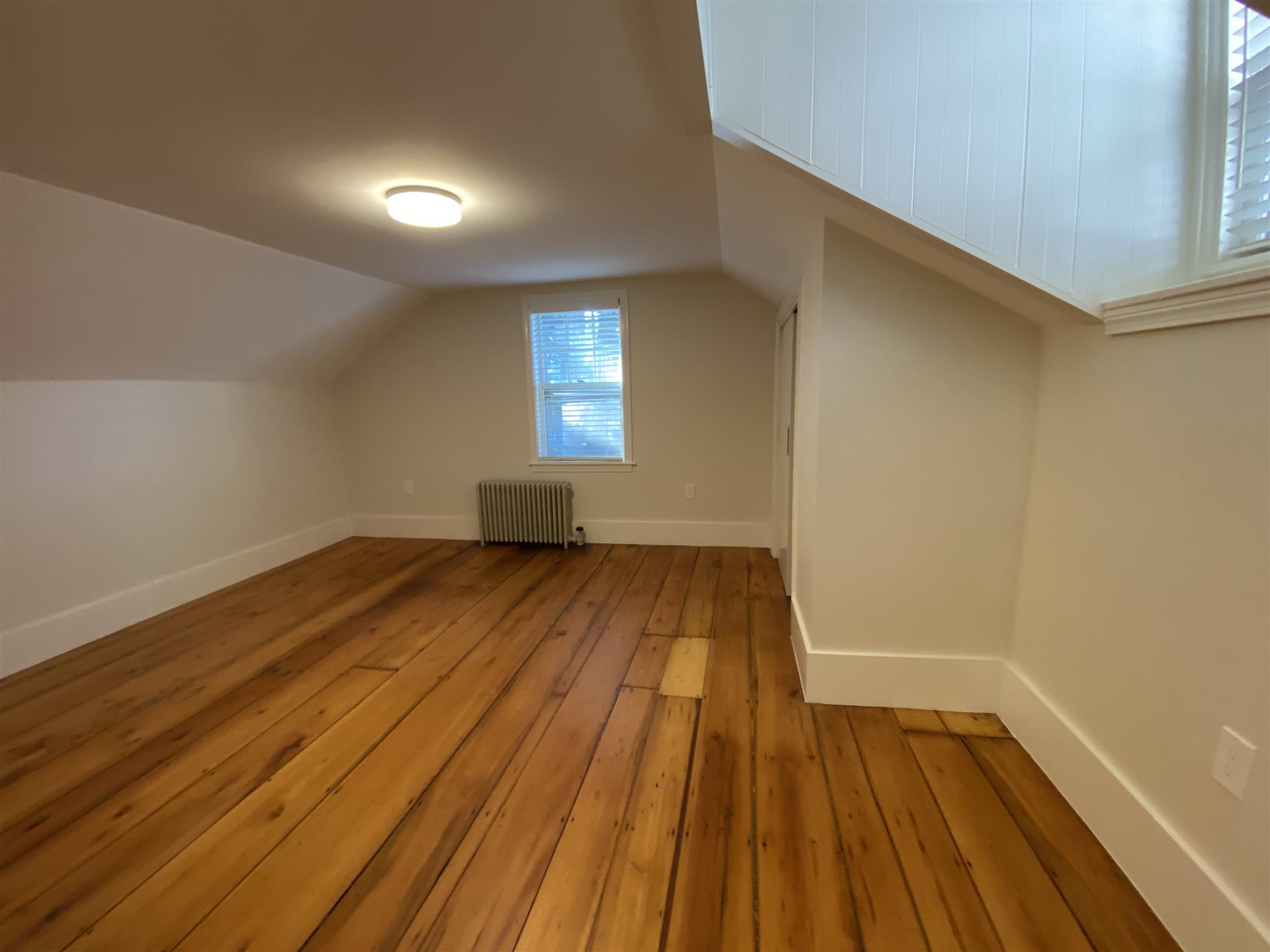 550 Franklin St, Harvard Square