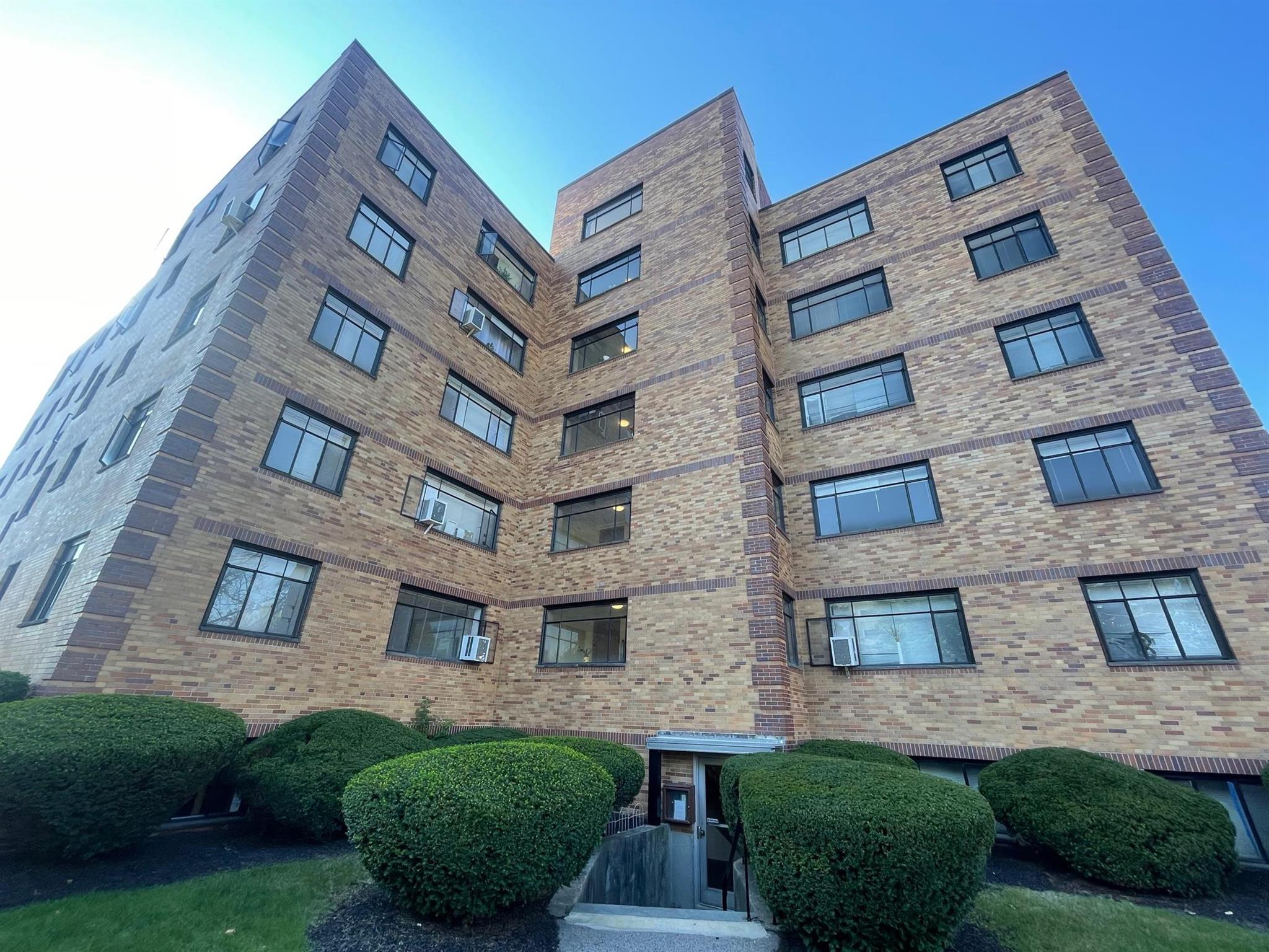 276 Massachusetts Ave, Arlington