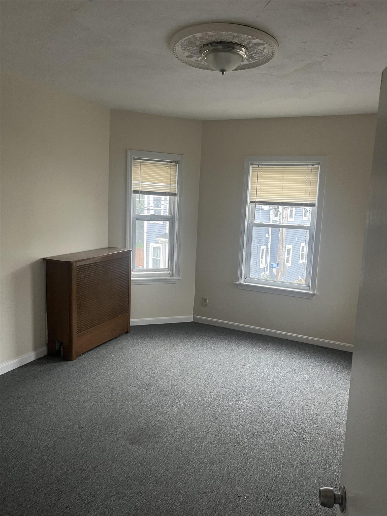 278 Lowell St, Ball Square