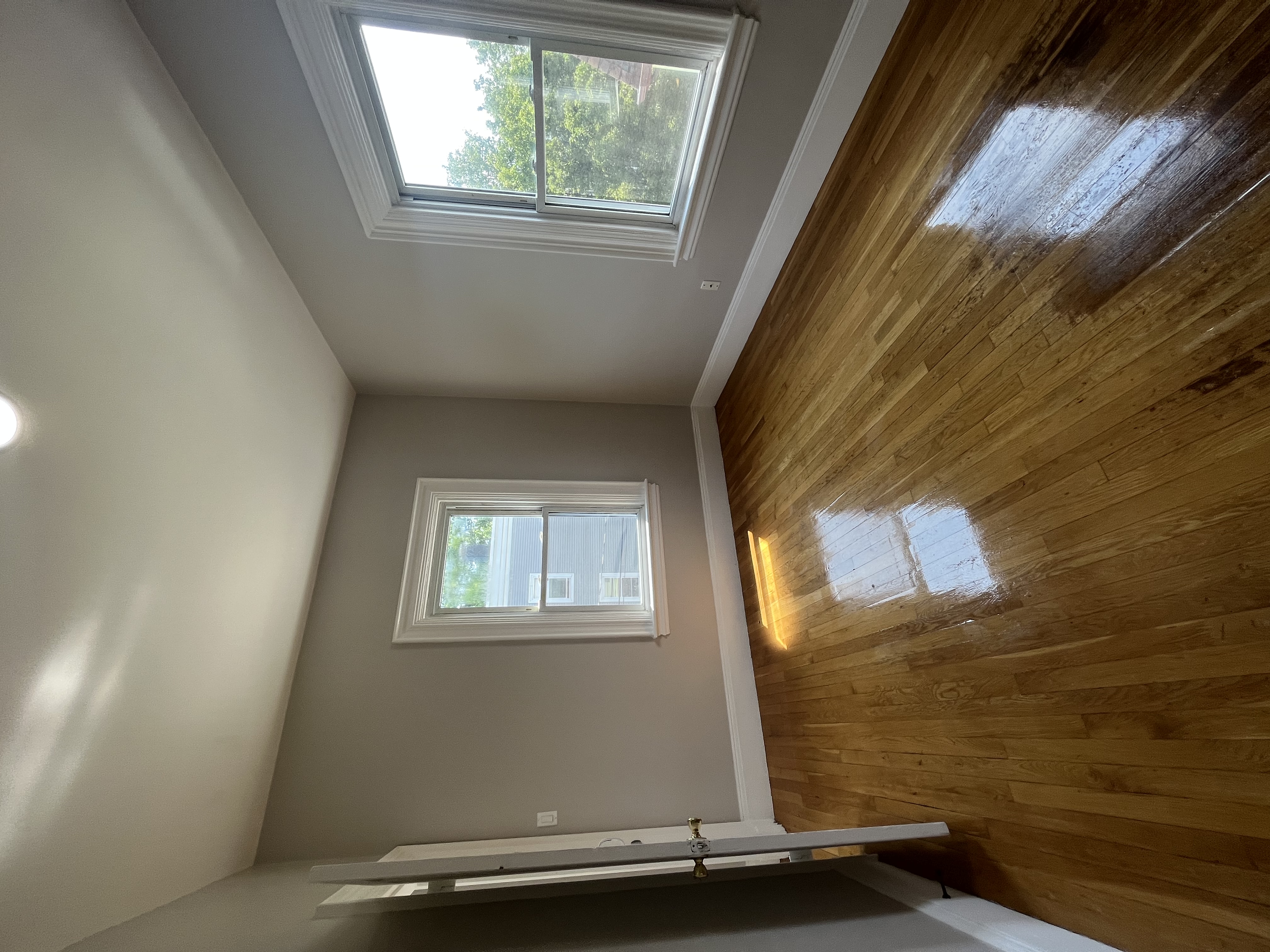 56 Pinckney St, East Somerville