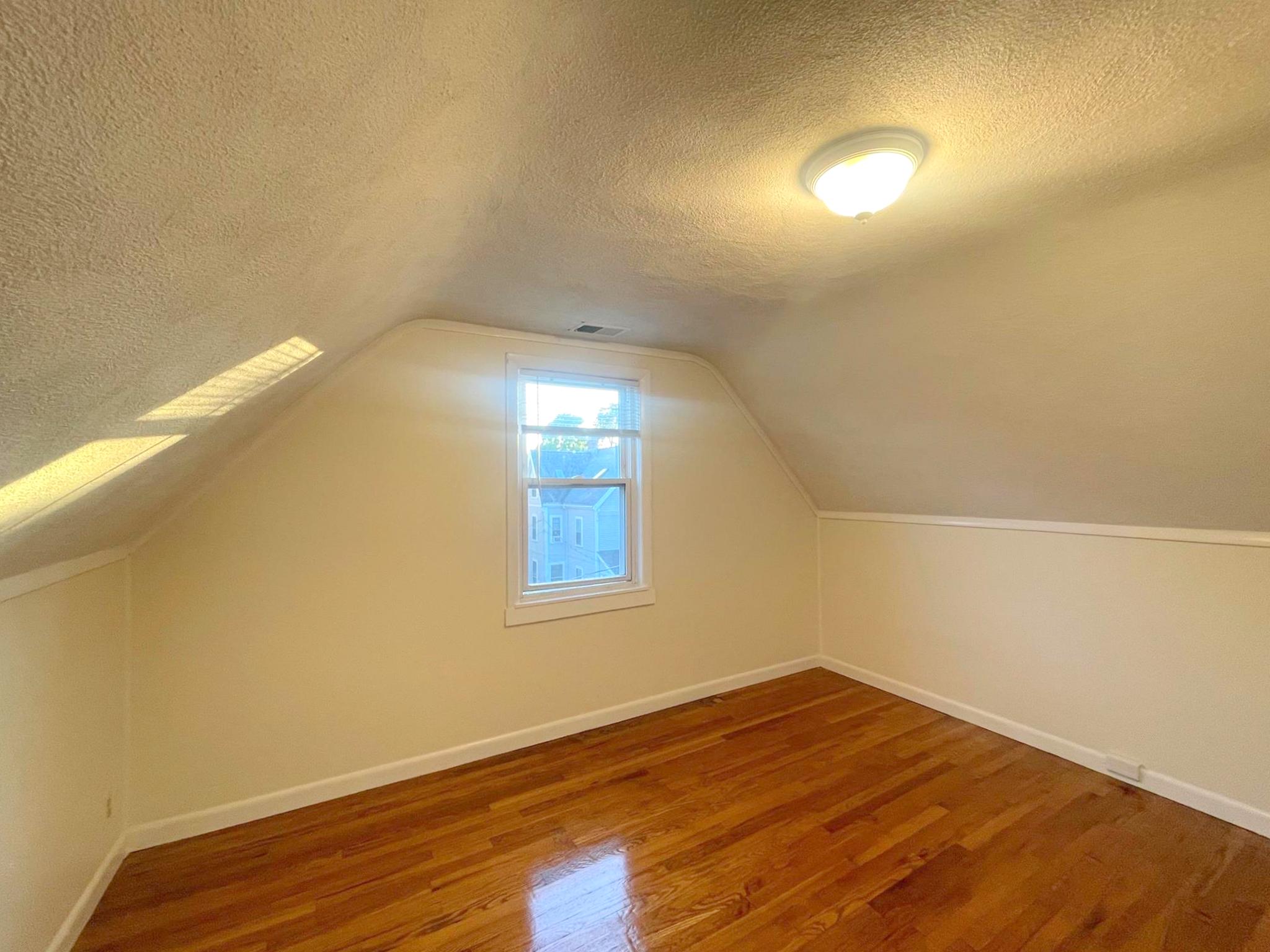 16 Kidder Ave, Davis Square