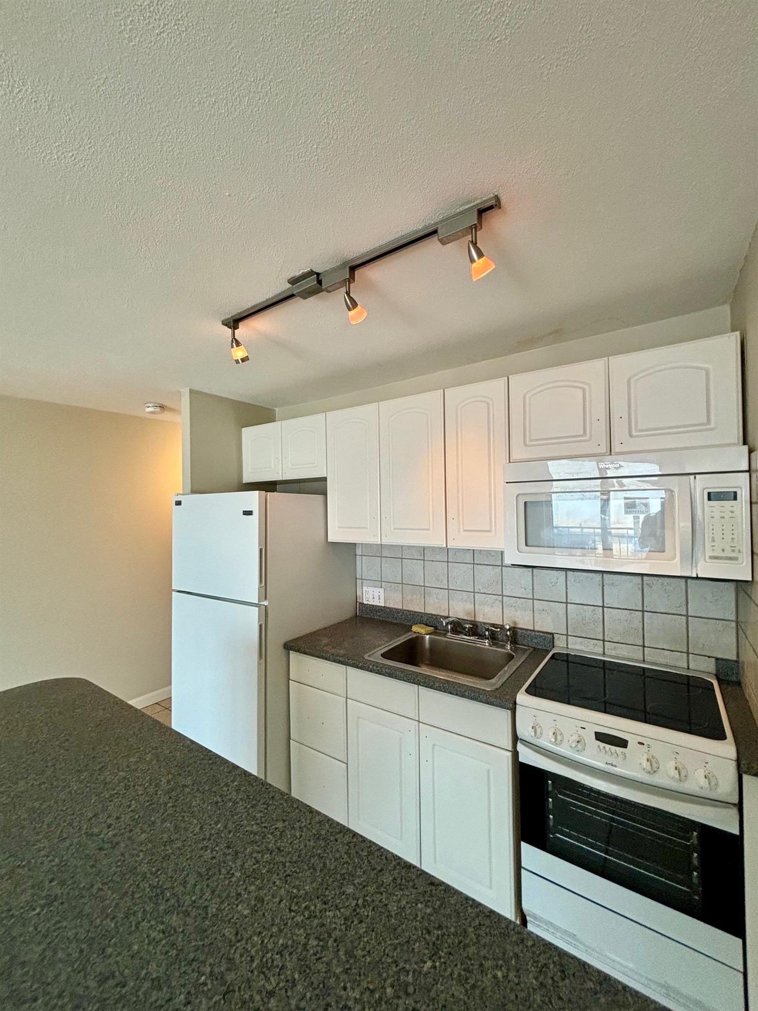 383 Revere Beach Pkwa, Revere