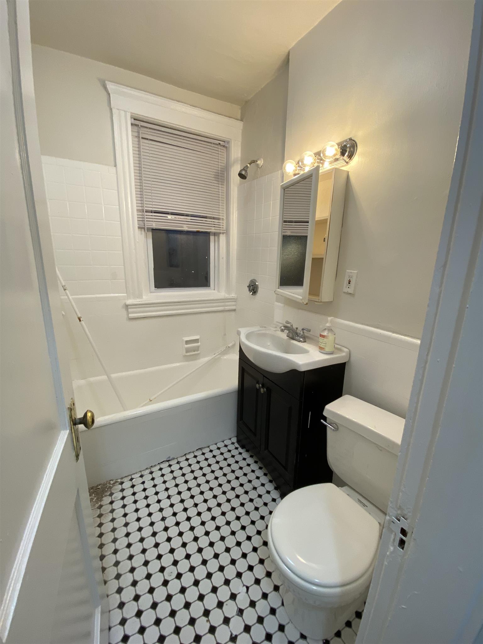 28 Langdon St, Harvard Square