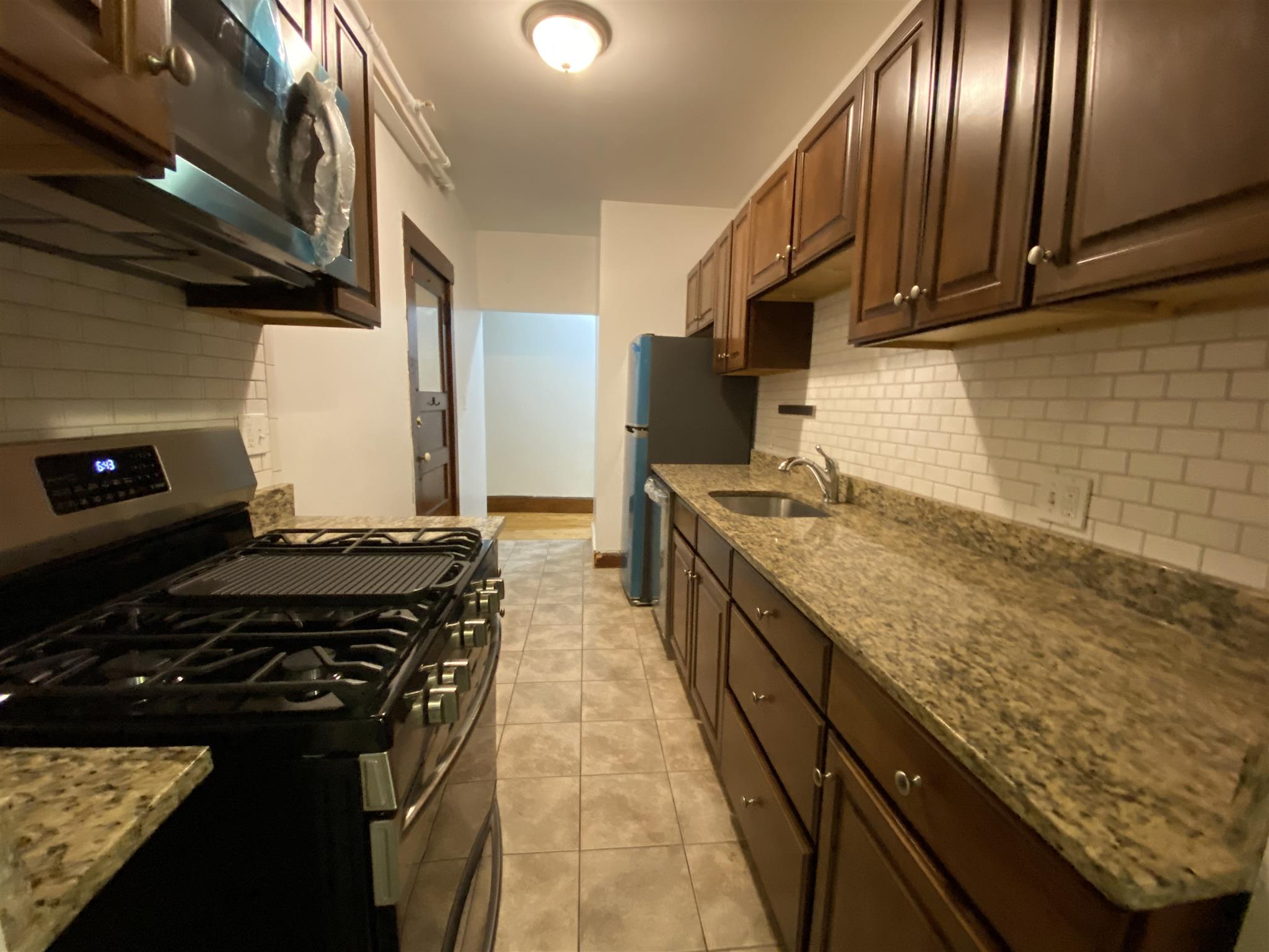 3 Linnaean St, Porter Square