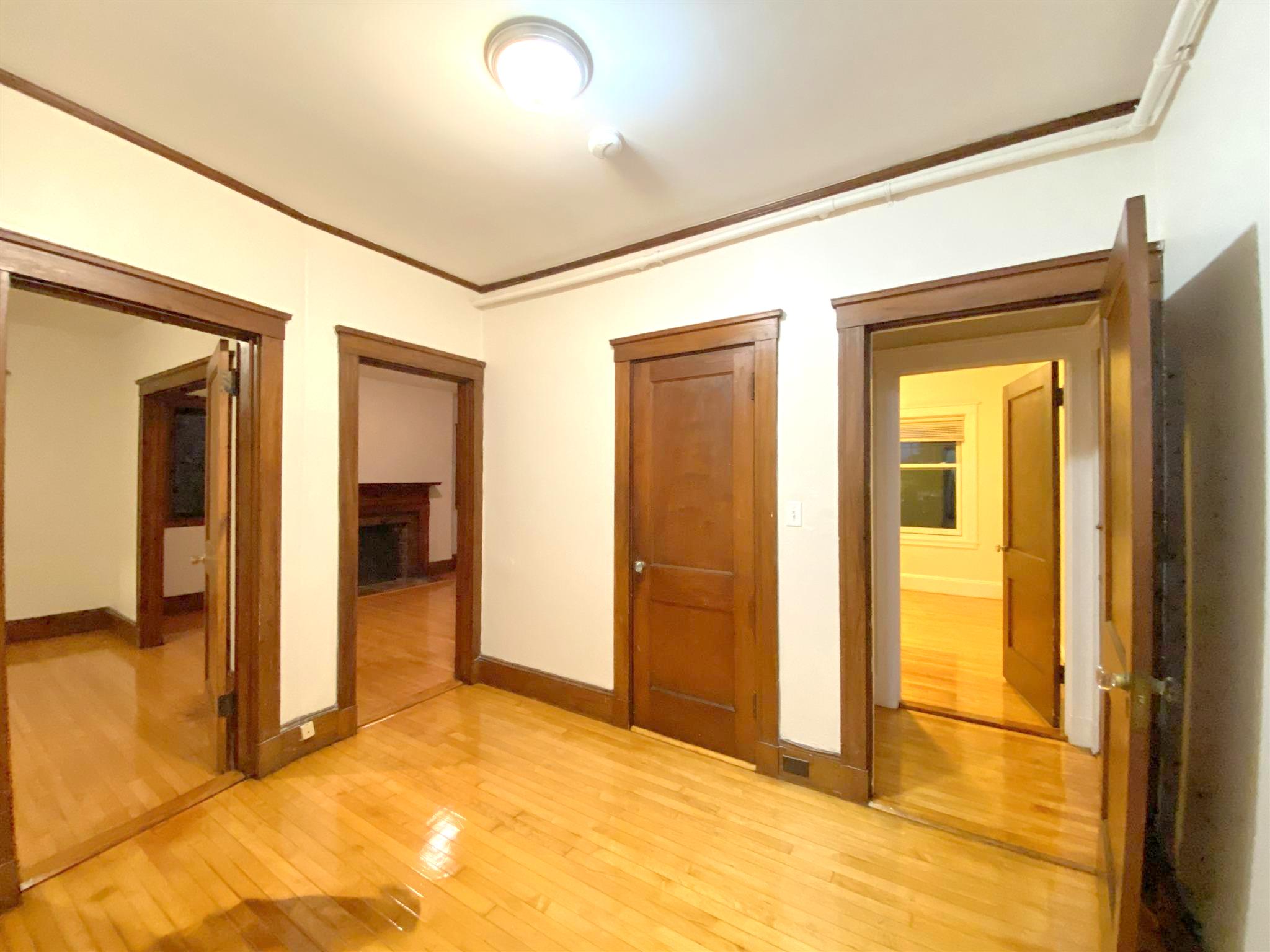 3 Linnaean St, Porter Square