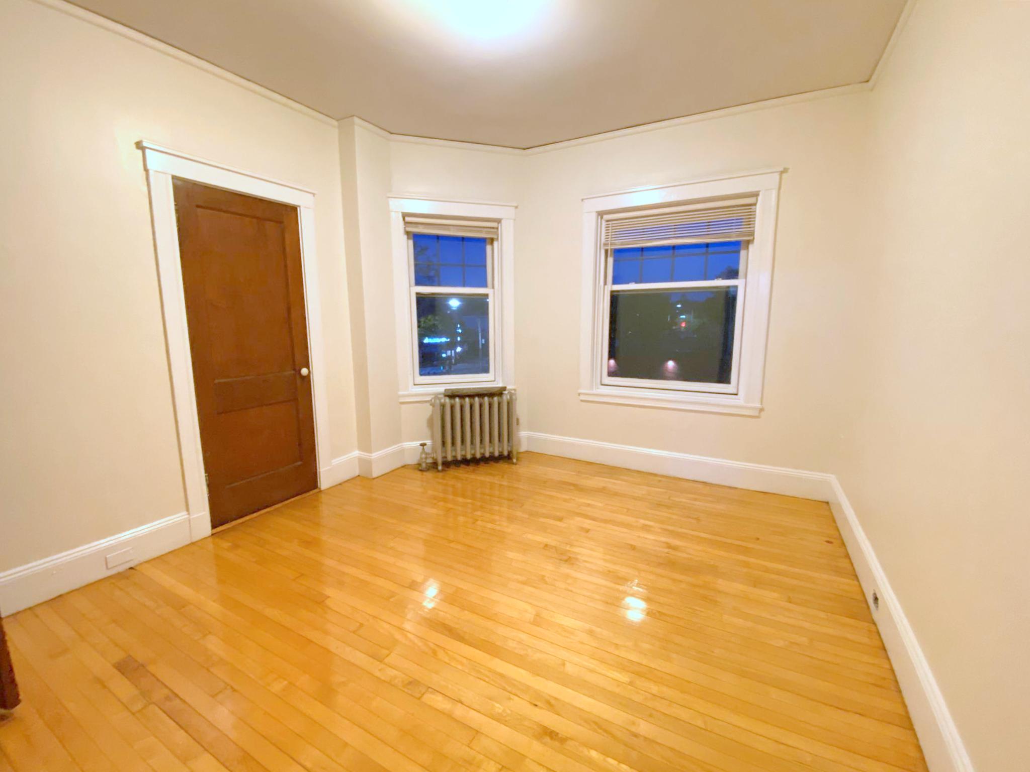 3 Linnaean St, Porter Square