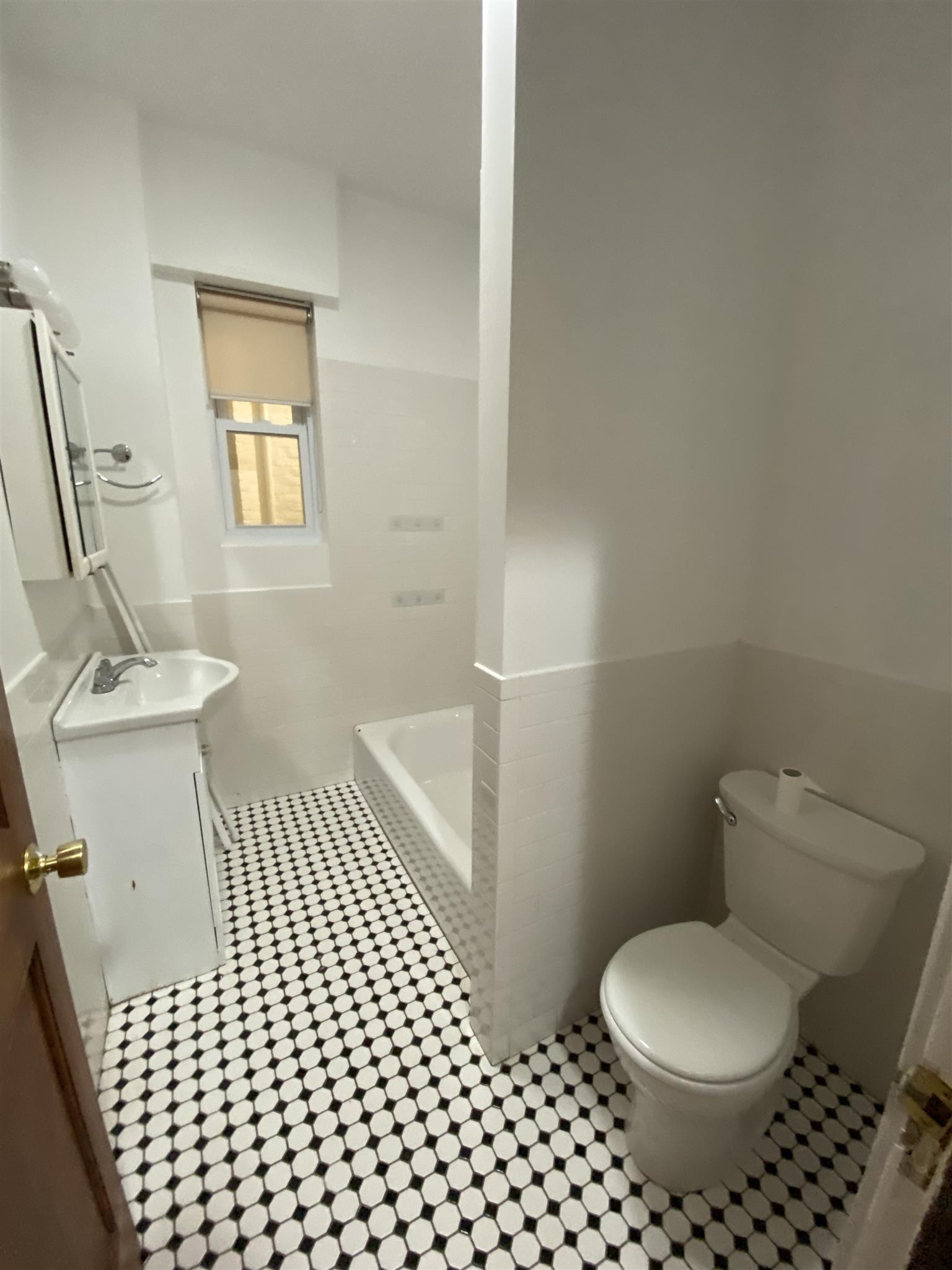 3 Linnaean St, Harvard Square